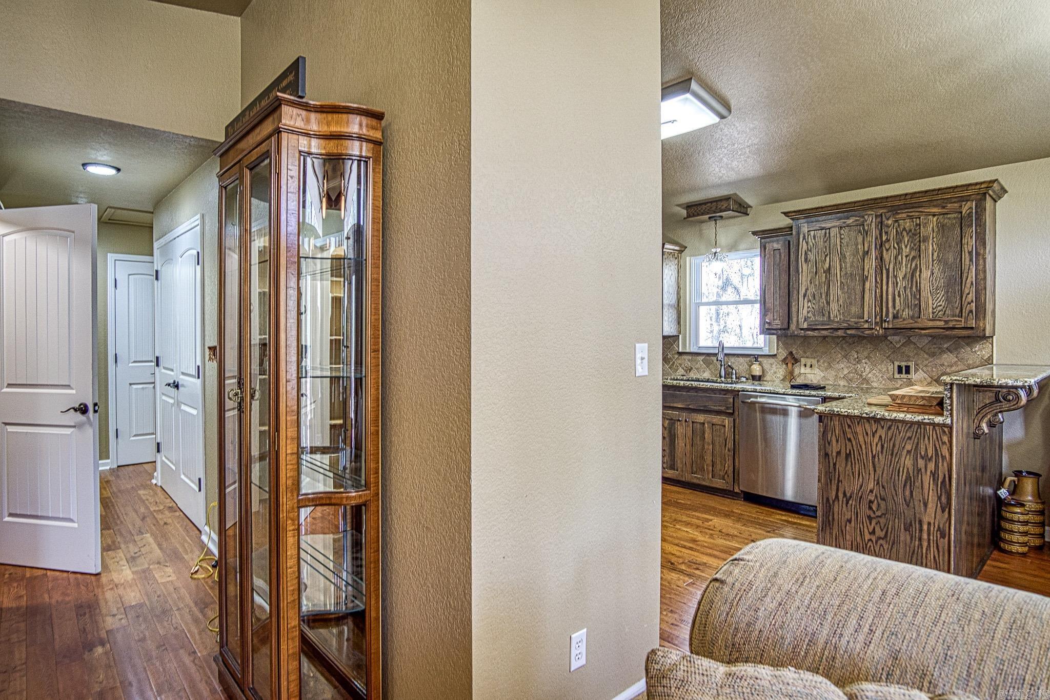 1  Valls Circle  Hot Springs Village, AR