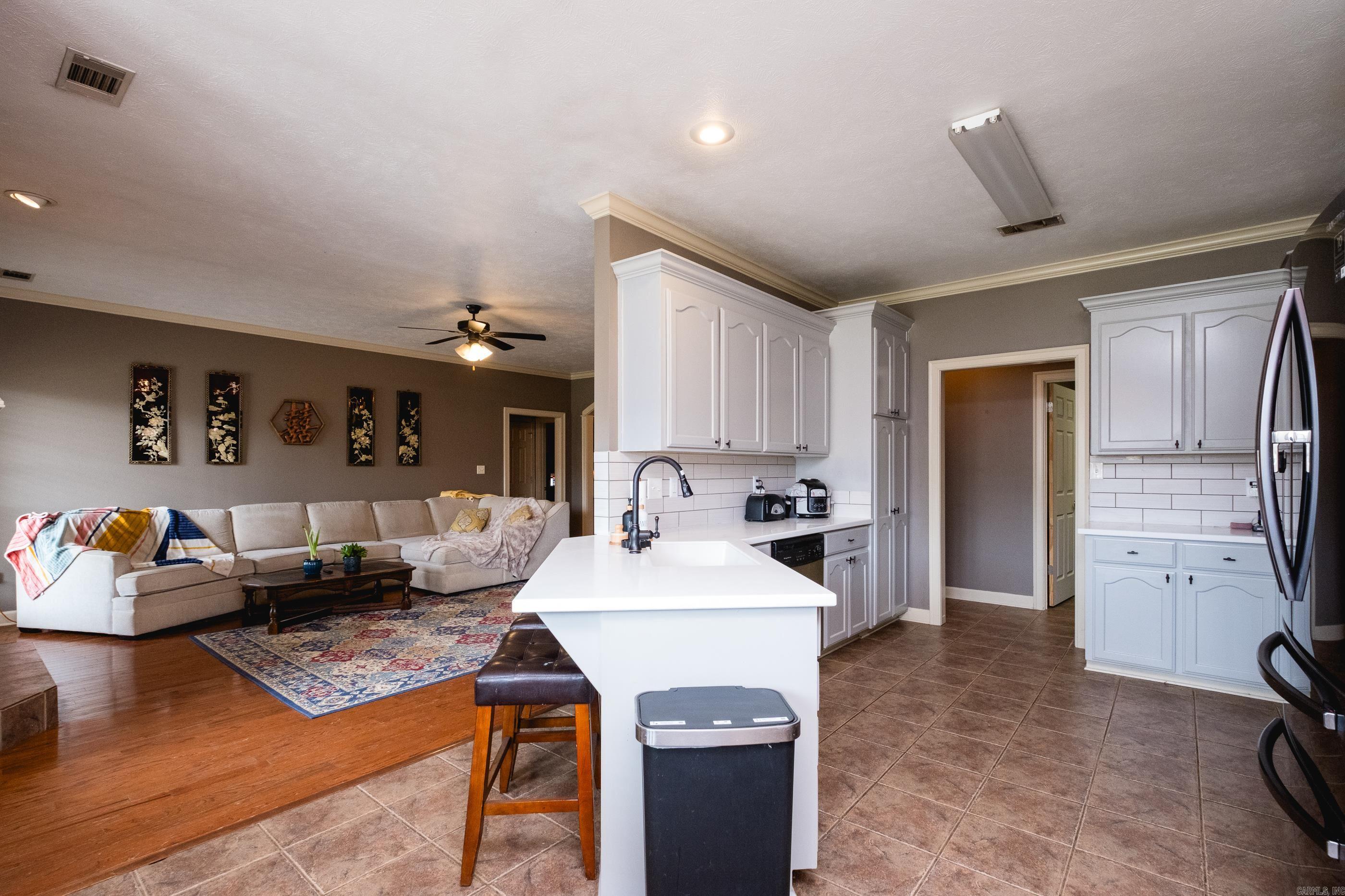 1435 Crosspoint Road Conway, AR 72034