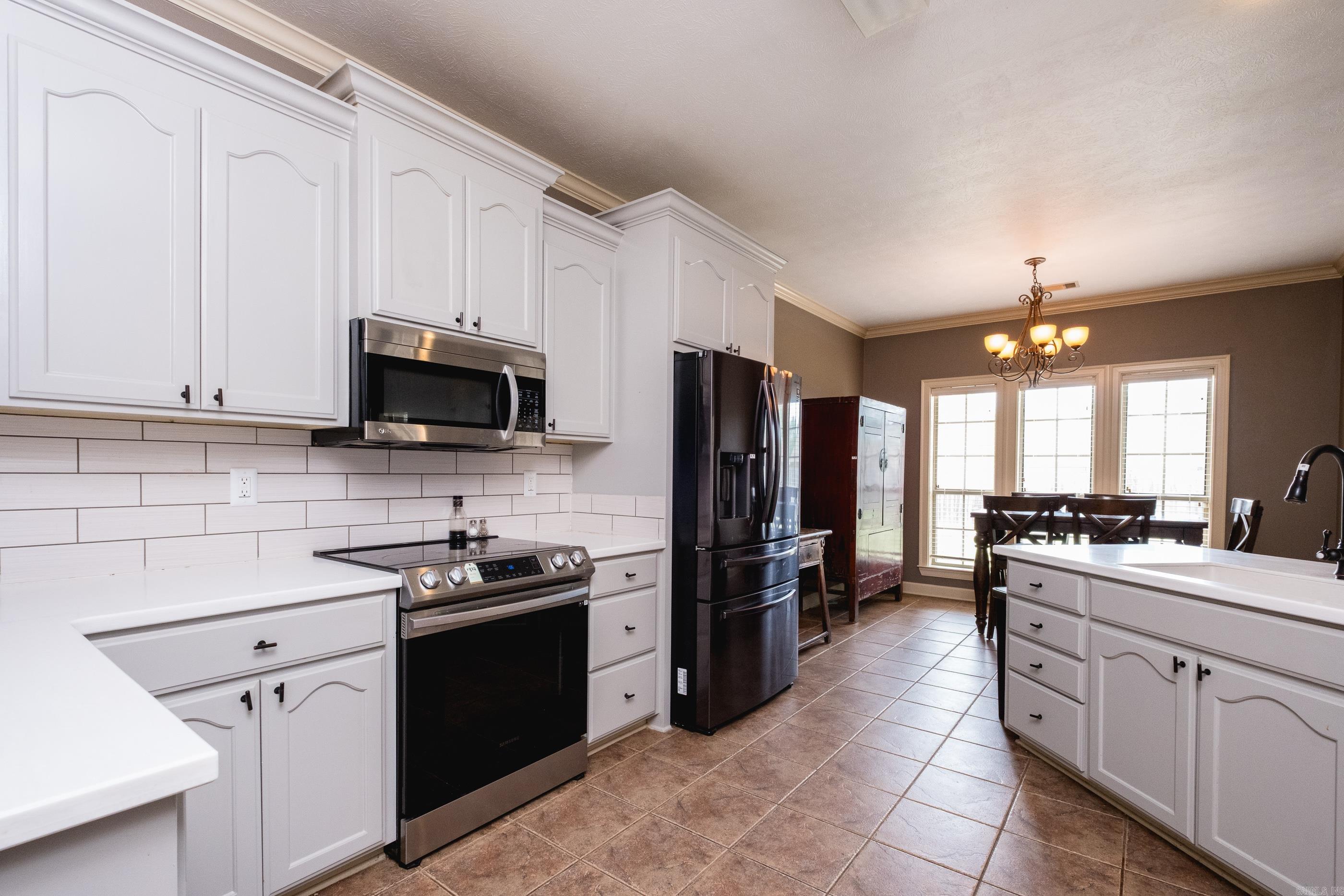 1435 Crosspoint Road Conway, AR 72034