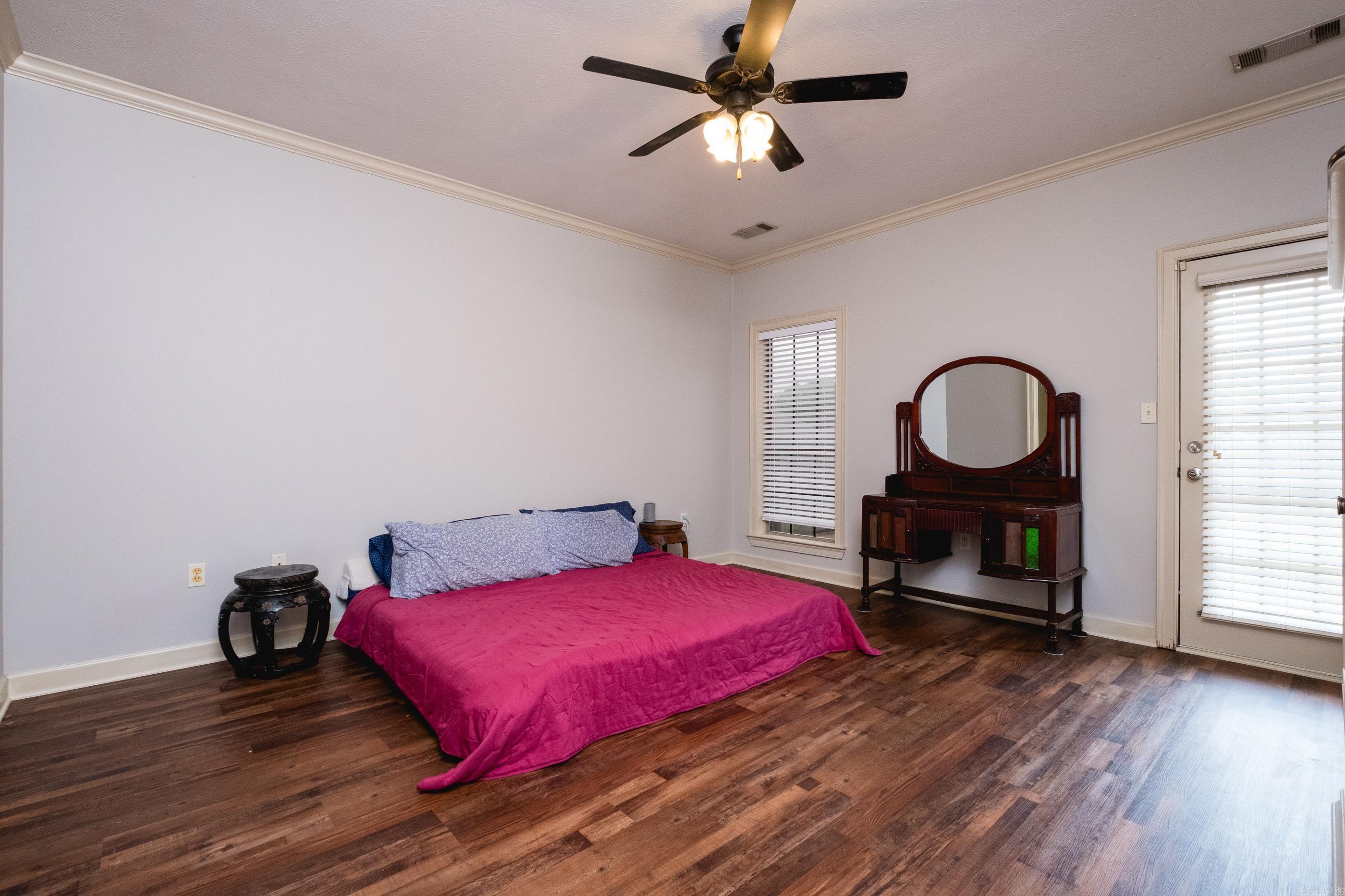1435 Crosspoint Road Conway, AR 72034