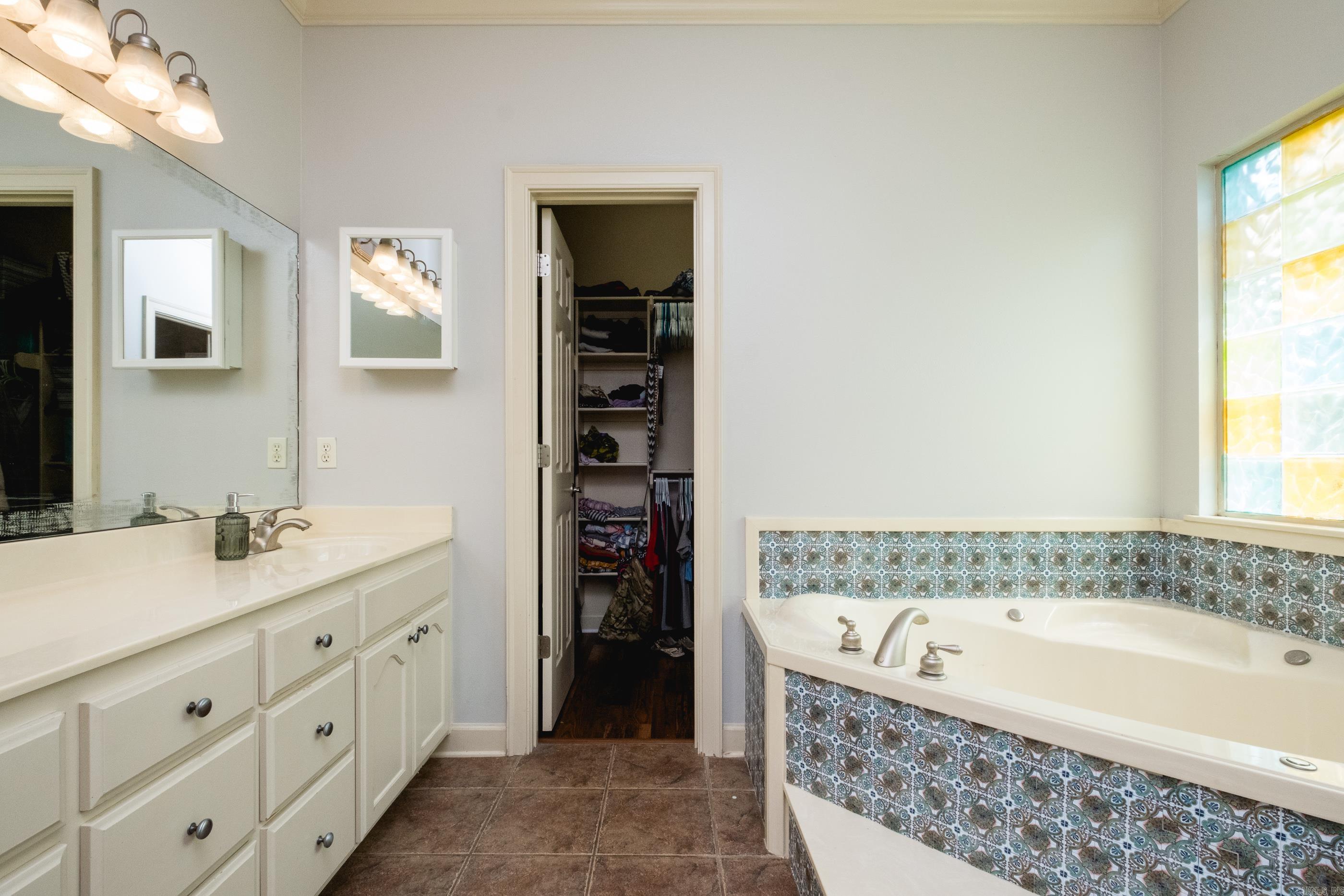 1435 Crosspoint Road Conway, AR 72034