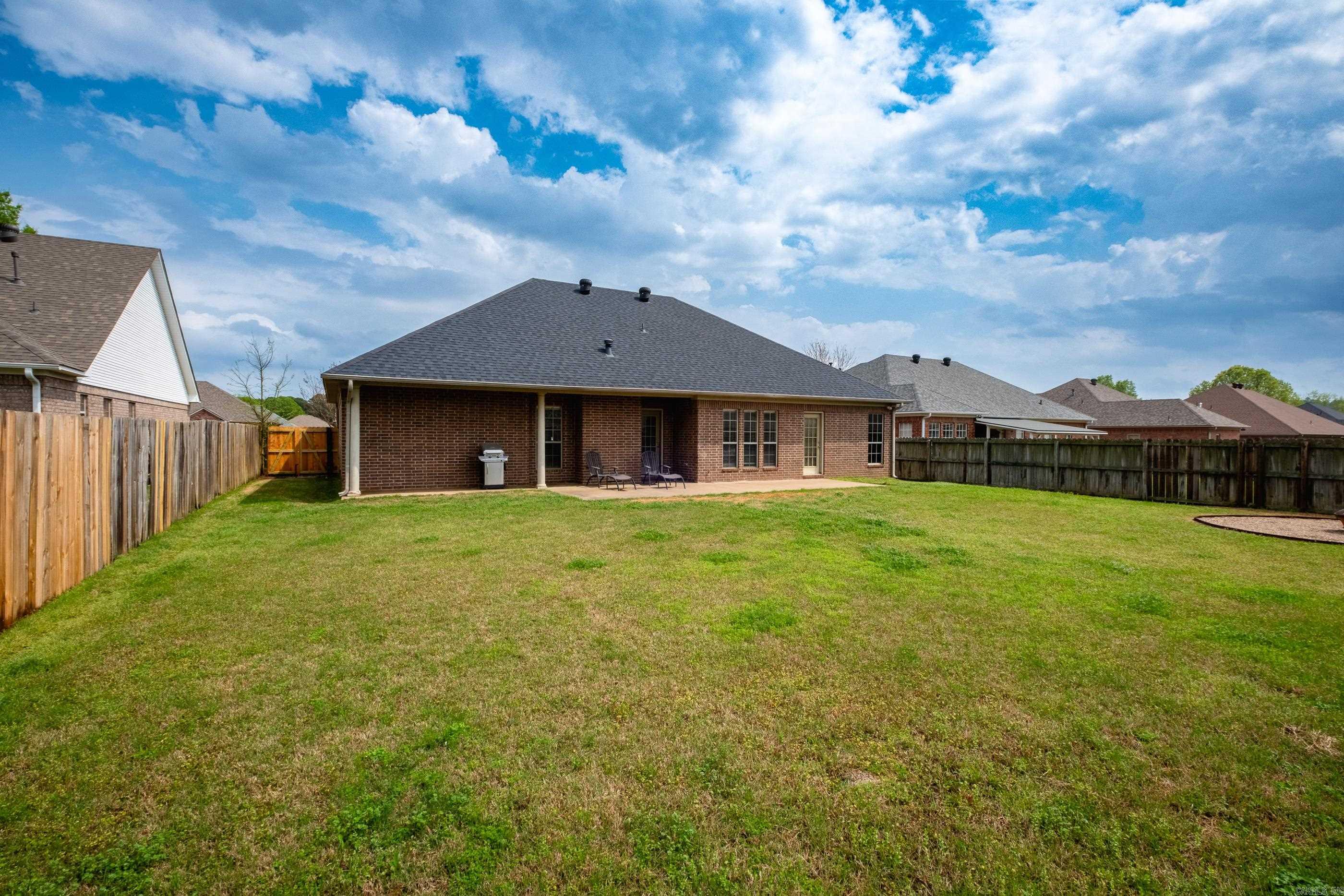 1435 Crosspoint Road Conway, AR 72034