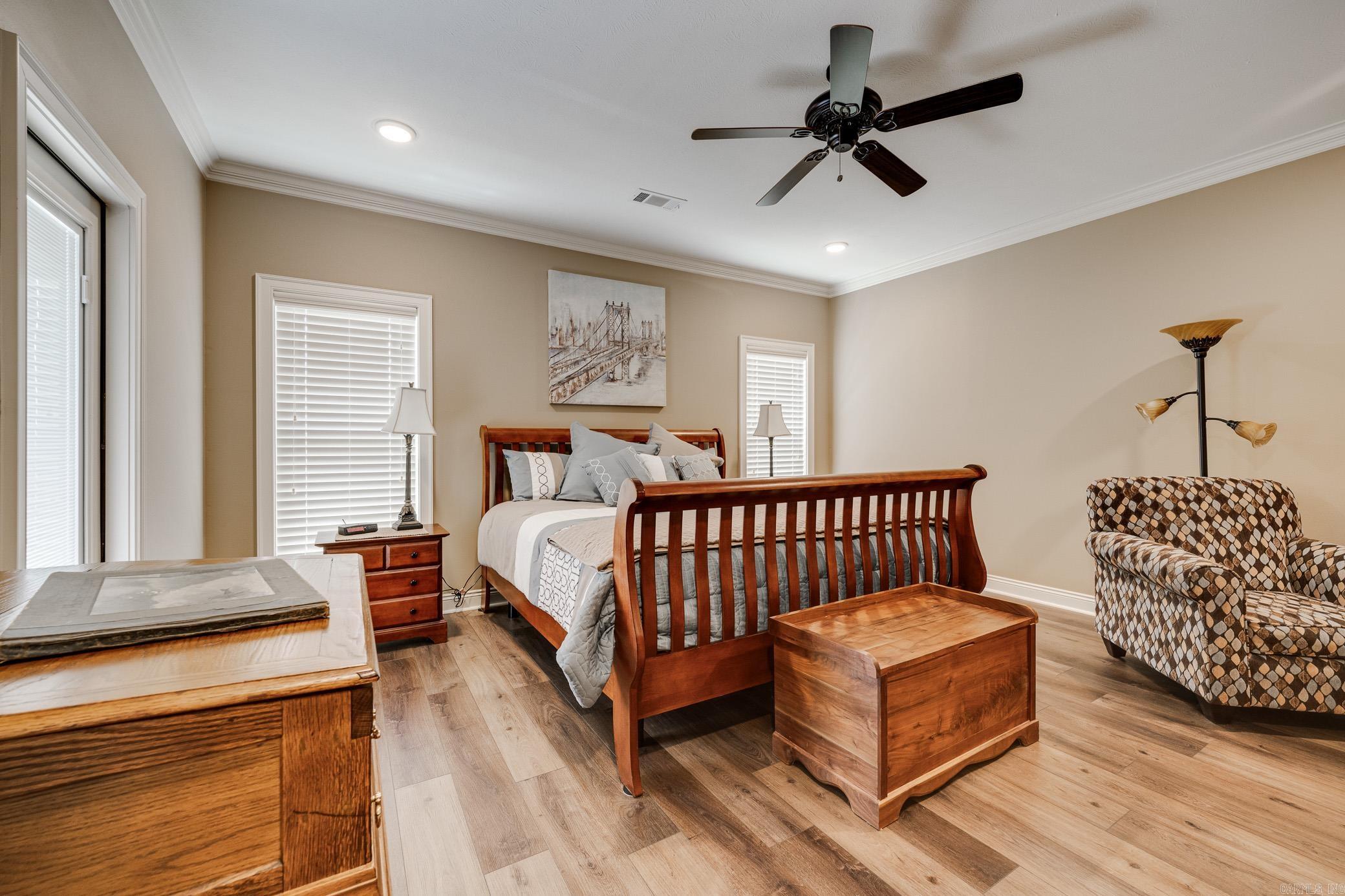 1705  Josh  Conway, AR