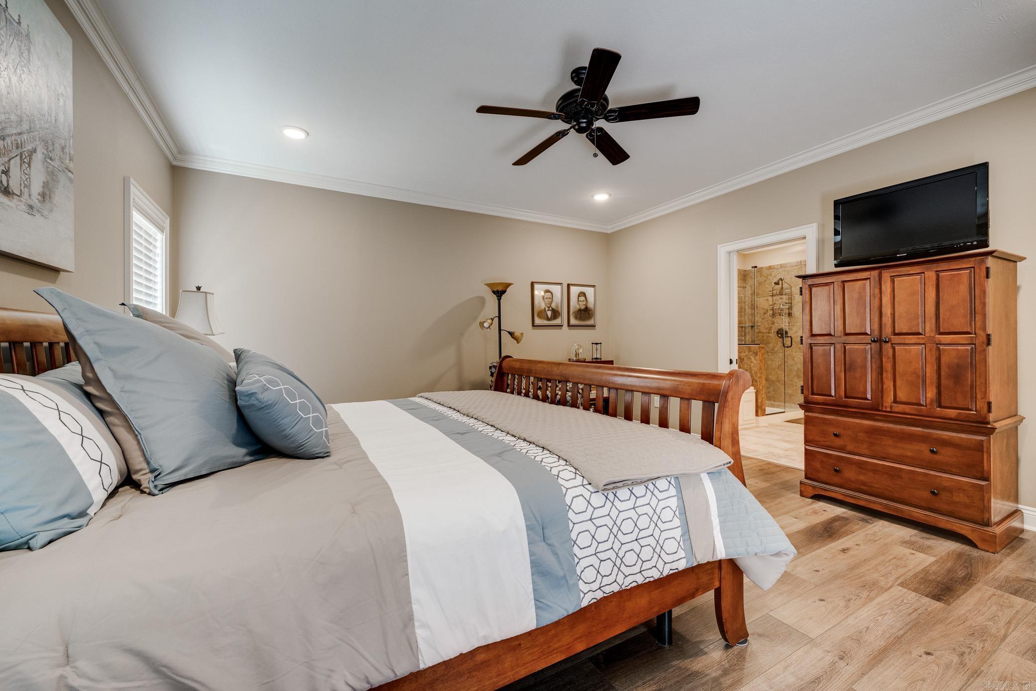 1705  Josh  Conway, AR