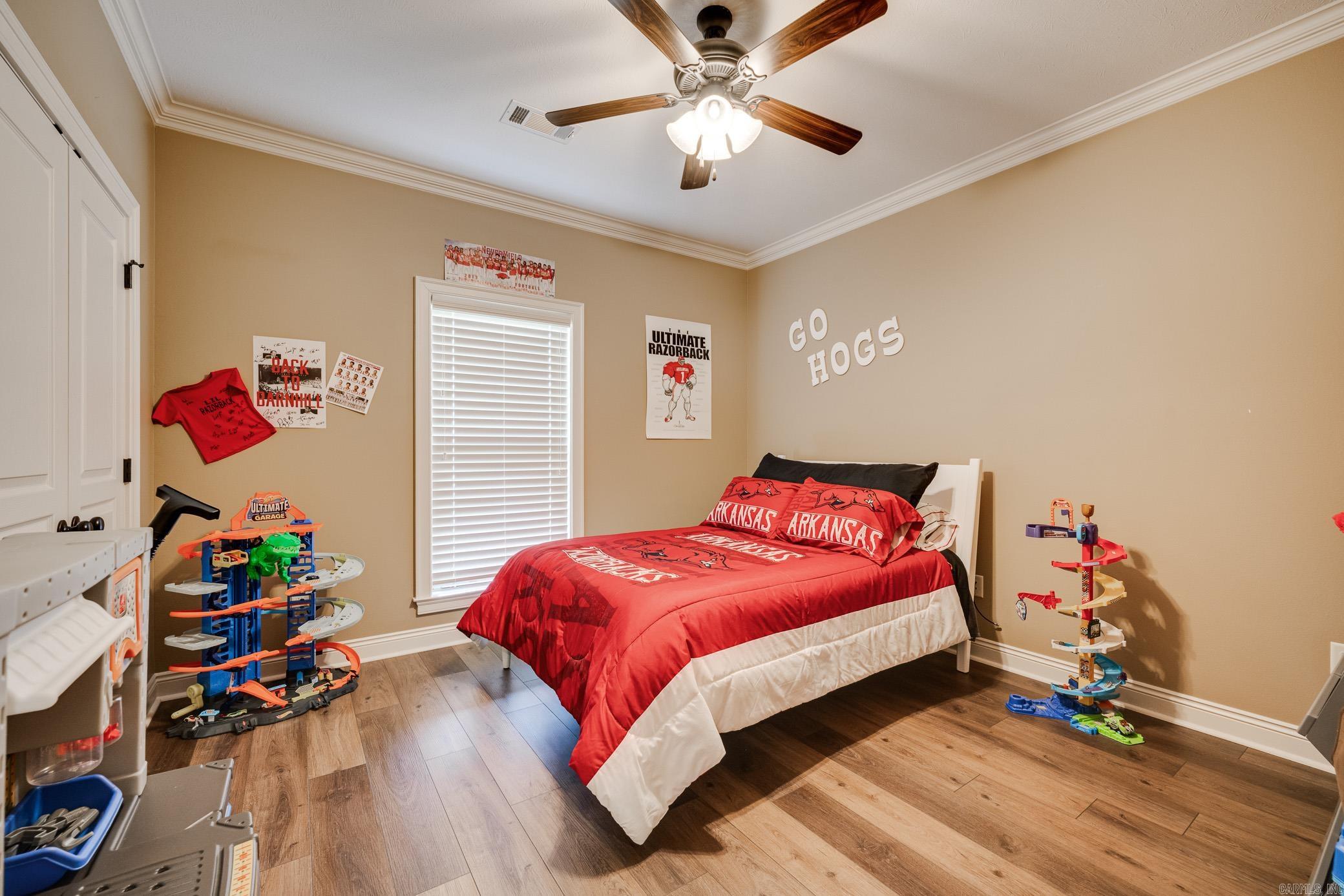 1705  Josh  Conway, AR