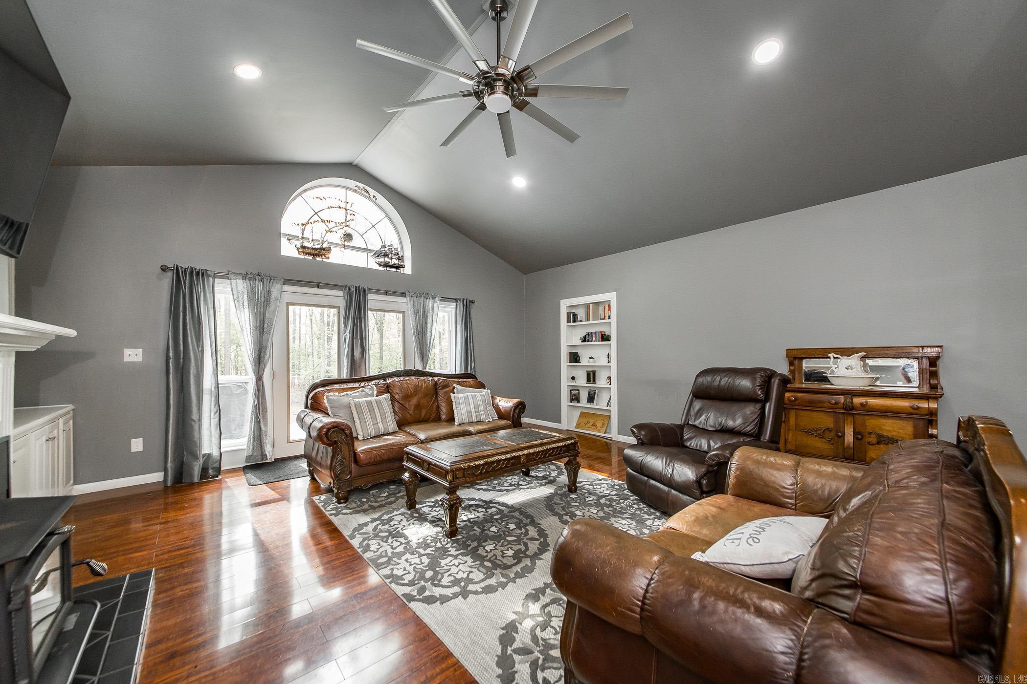 7 Ridge Creek Point Arkadelphia, AR 71923