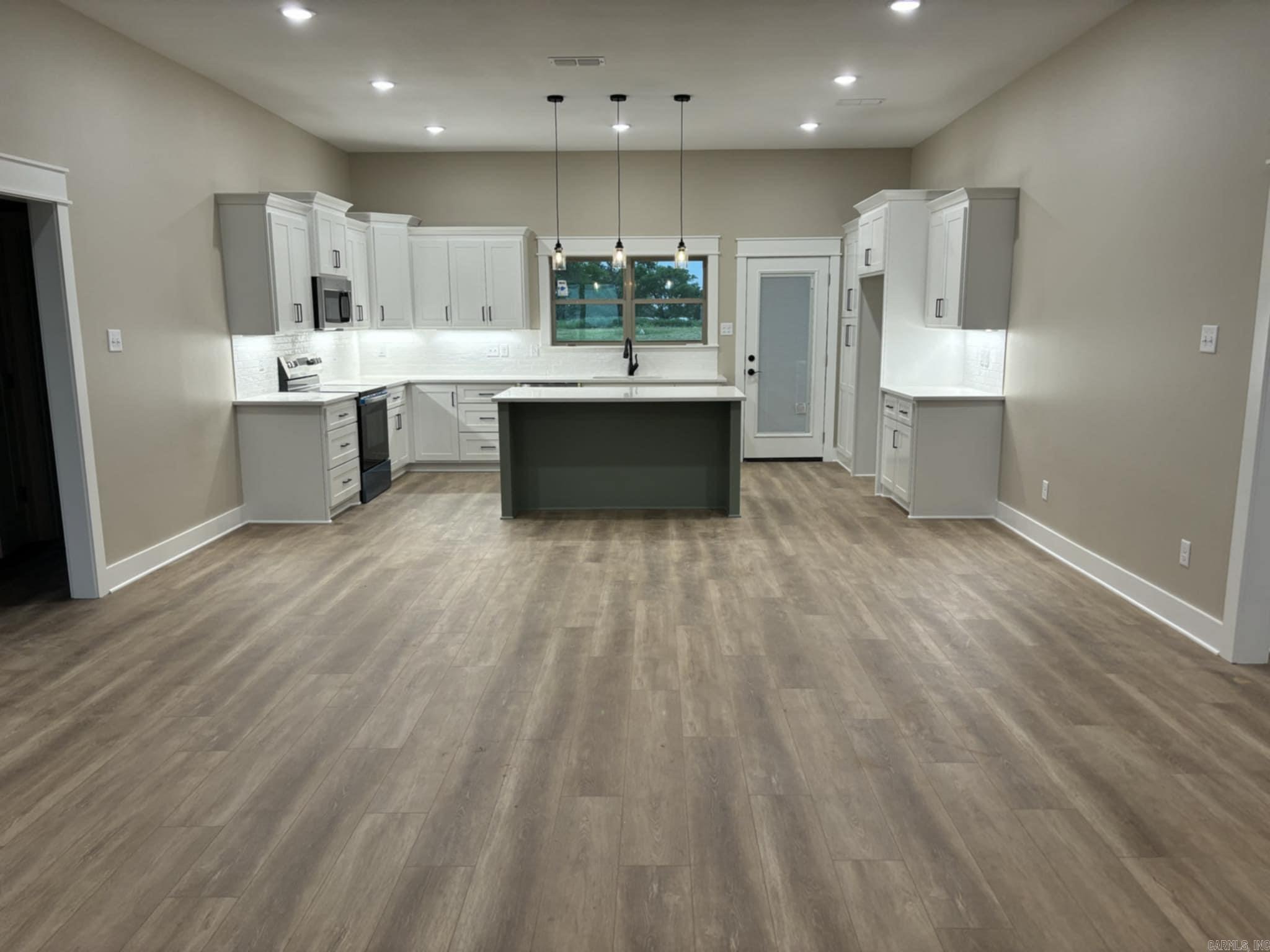 37 High Point Drive Greenbrier, AR 72058