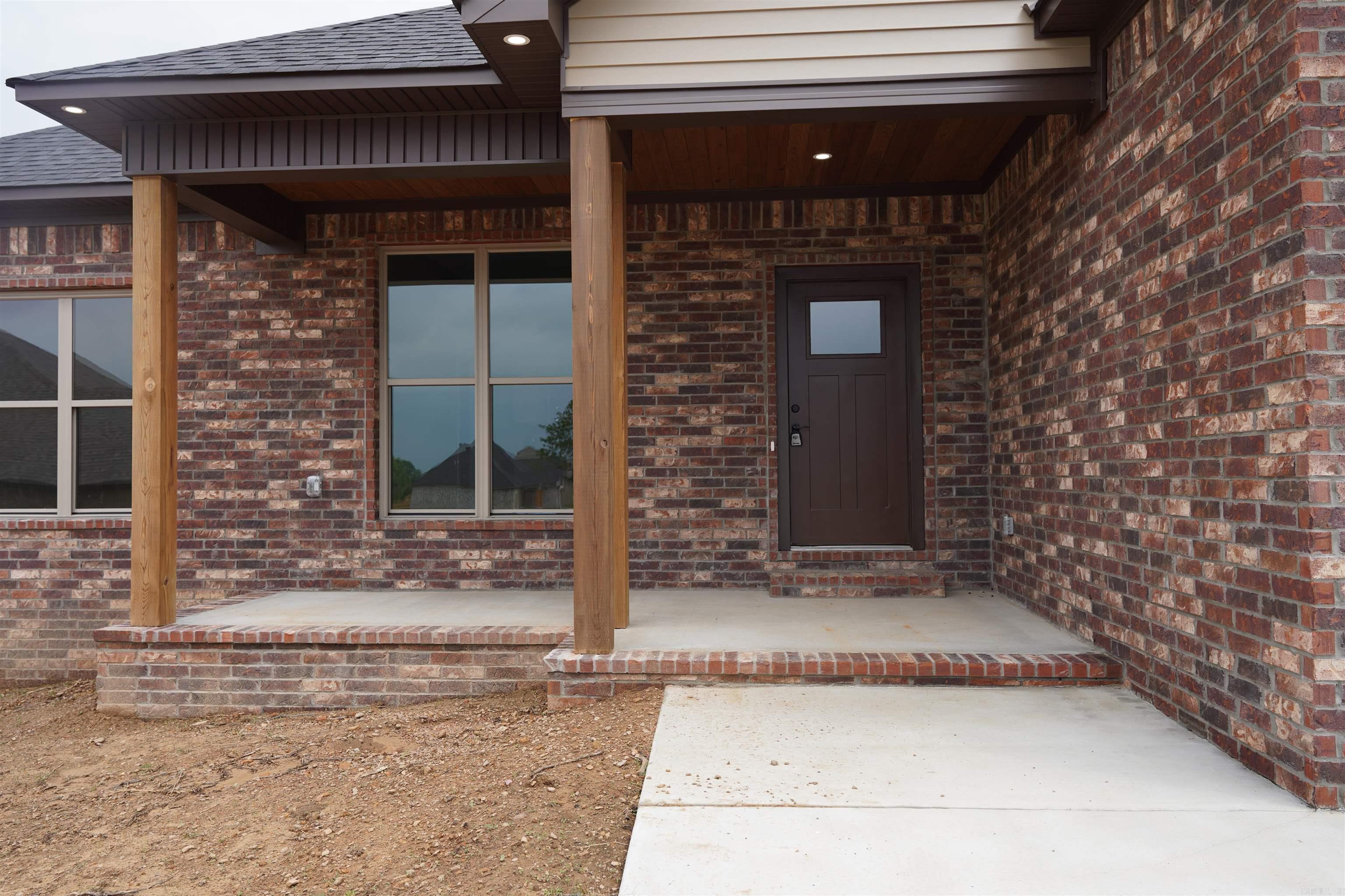 37  High Point  Greenbrier, AR