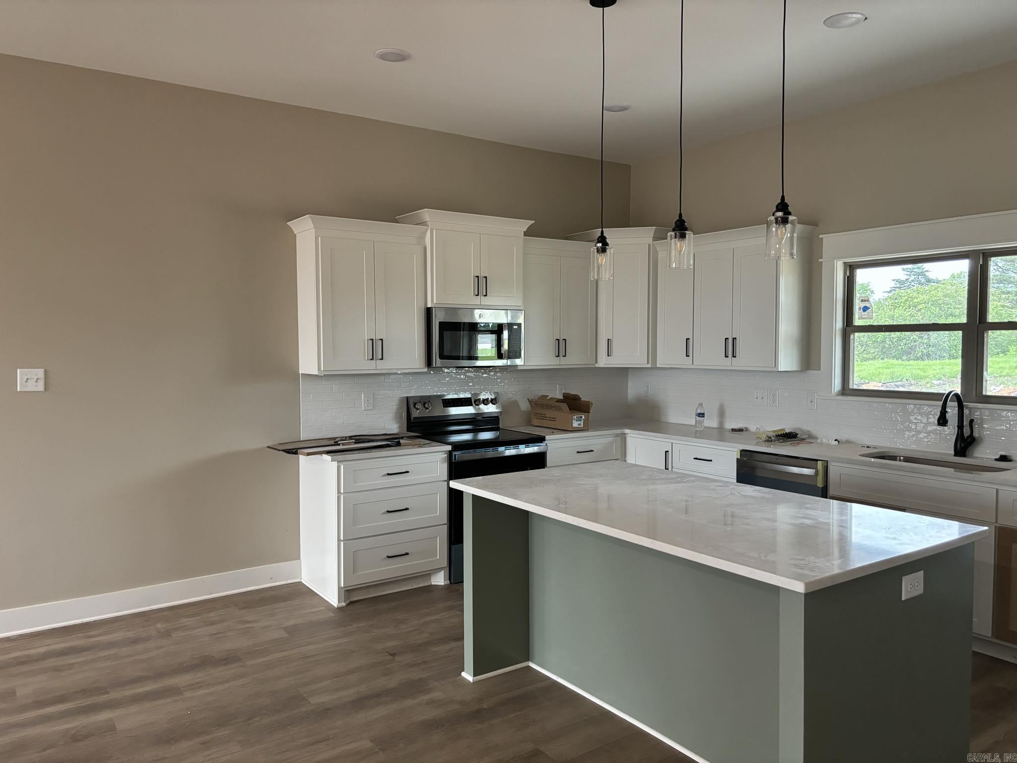37 High Point Drive Greenbrier, AR 72058