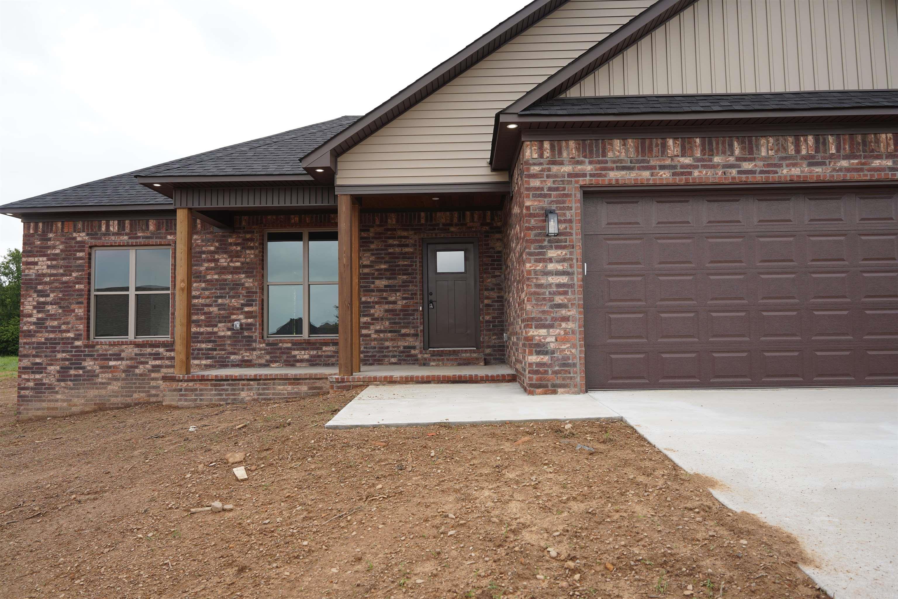 37  High Point  Greenbrier, AR