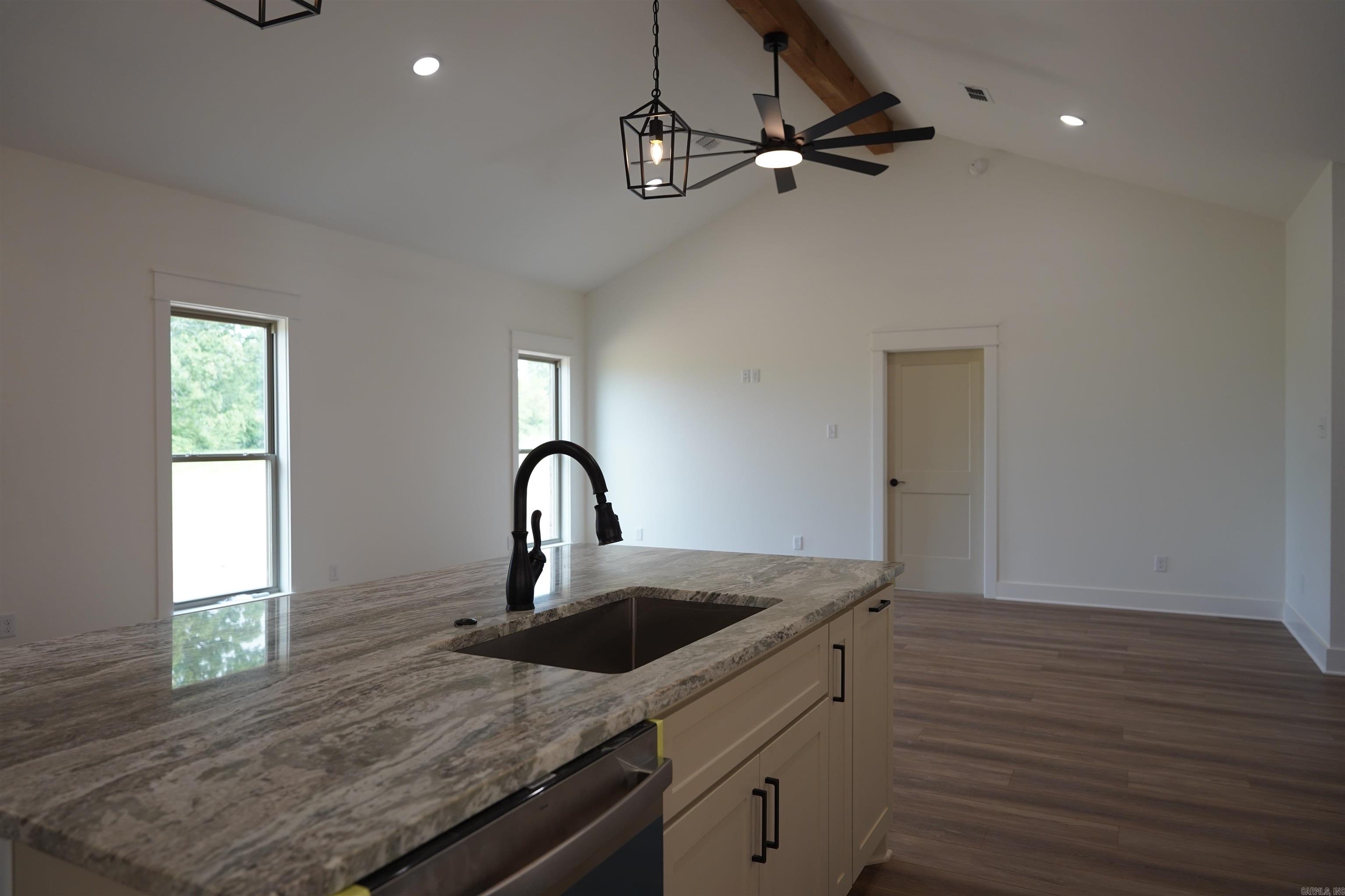 31  High Point  Greenbrier, AR