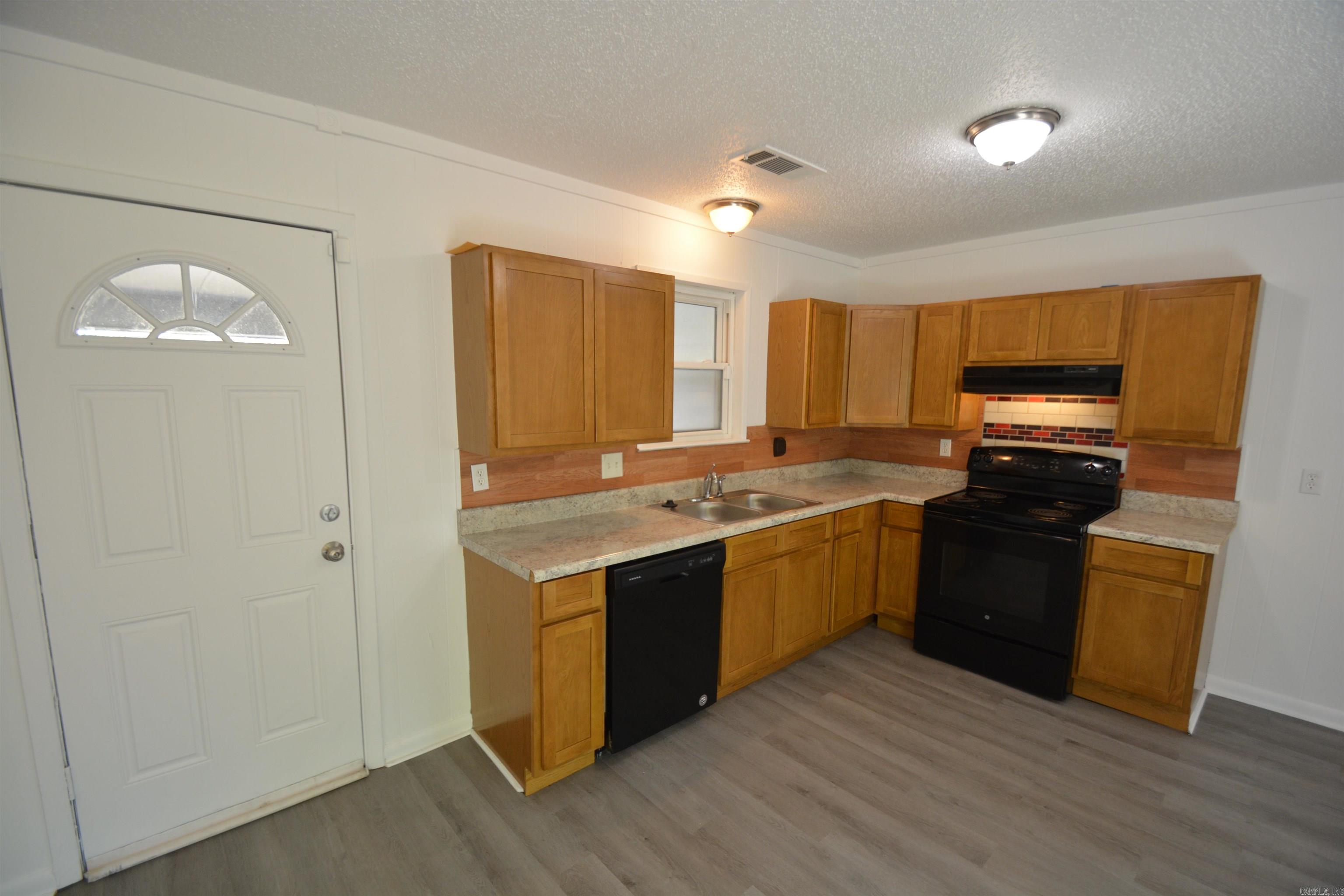 905  Valerie  North Little Rock, AR