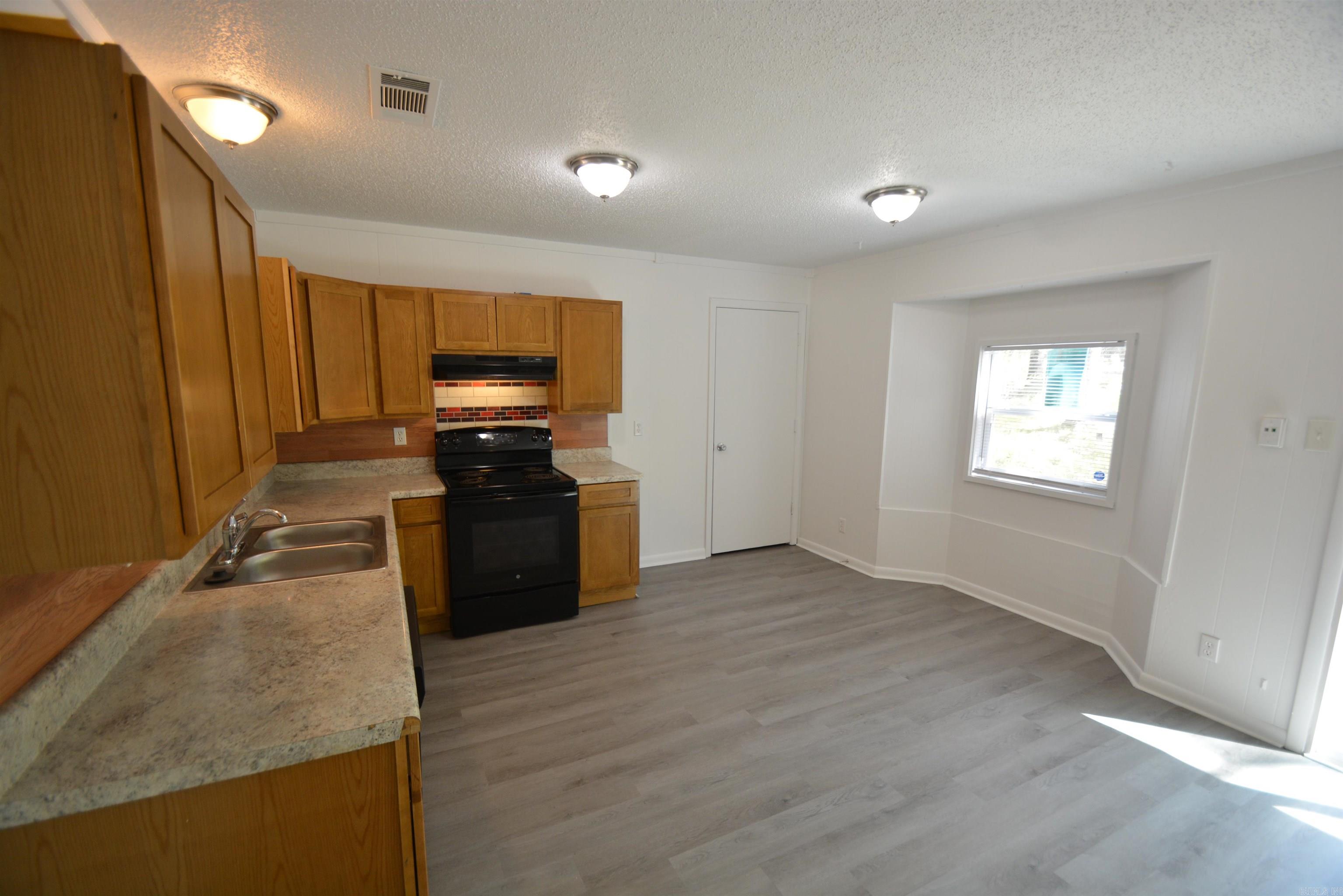 905  Valerie  North Little Rock, AR