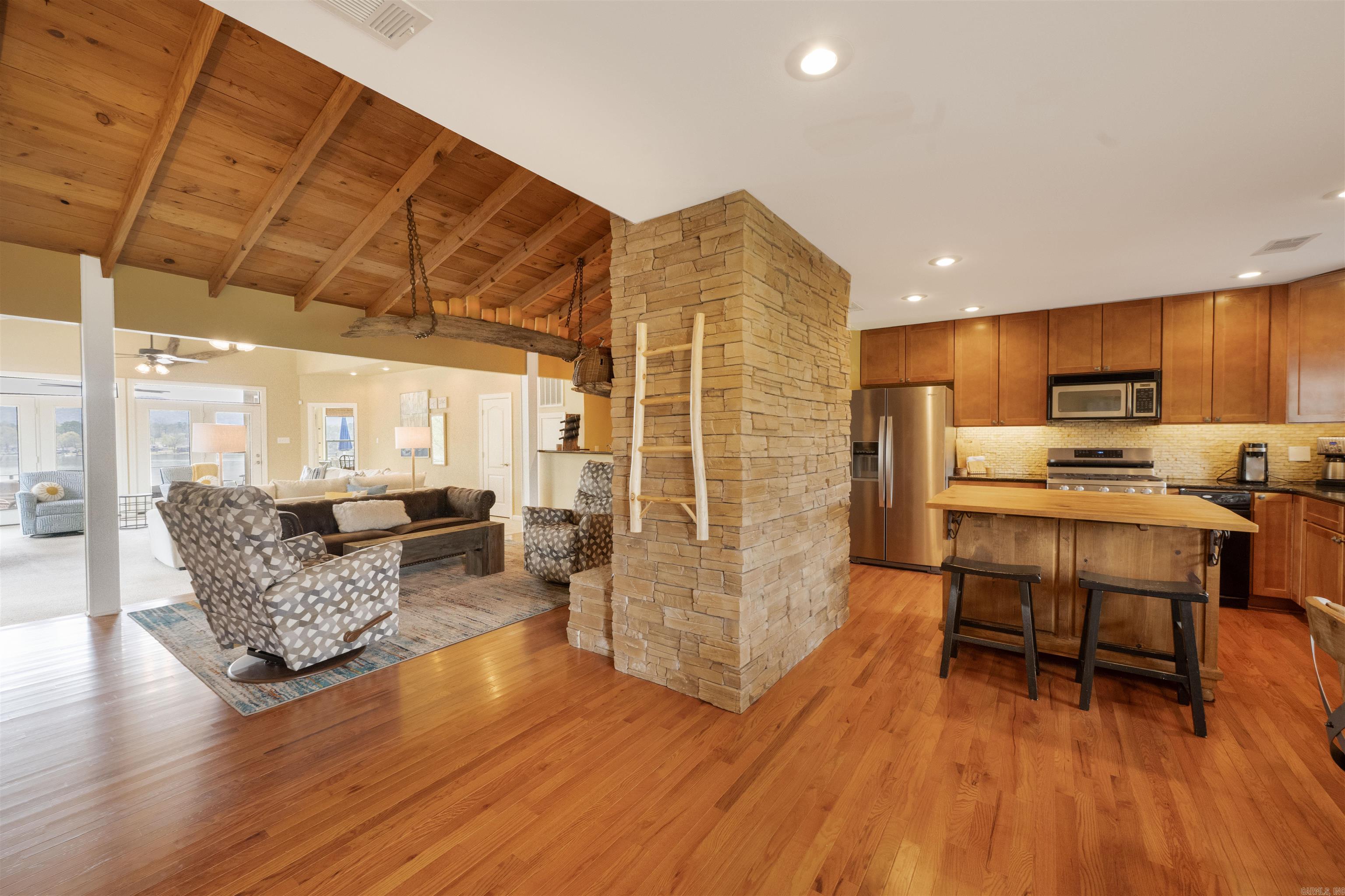 2325  Marion Anderson  Hot Springs, AR