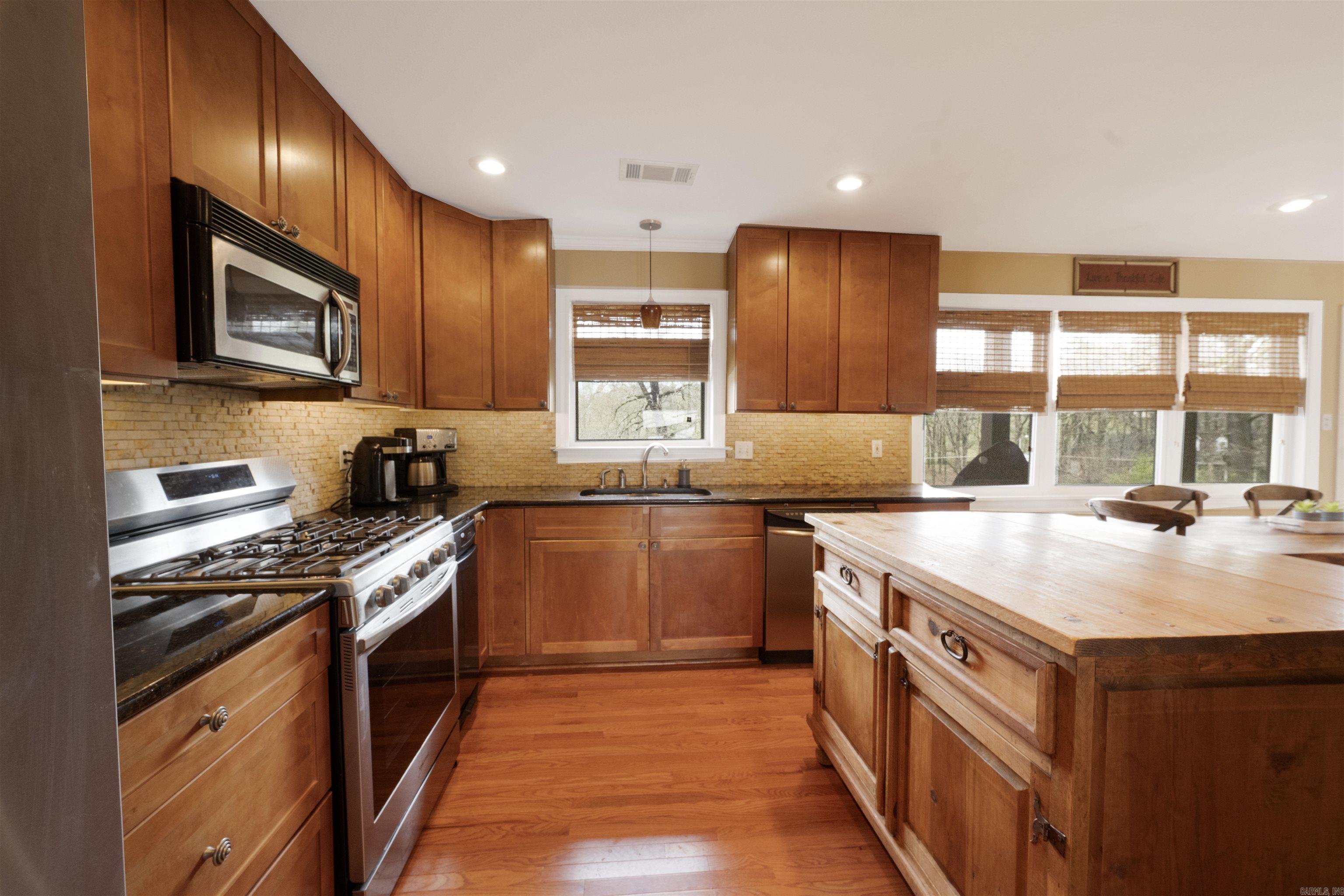 2325  Marion Anderson  Hot Springs, AR