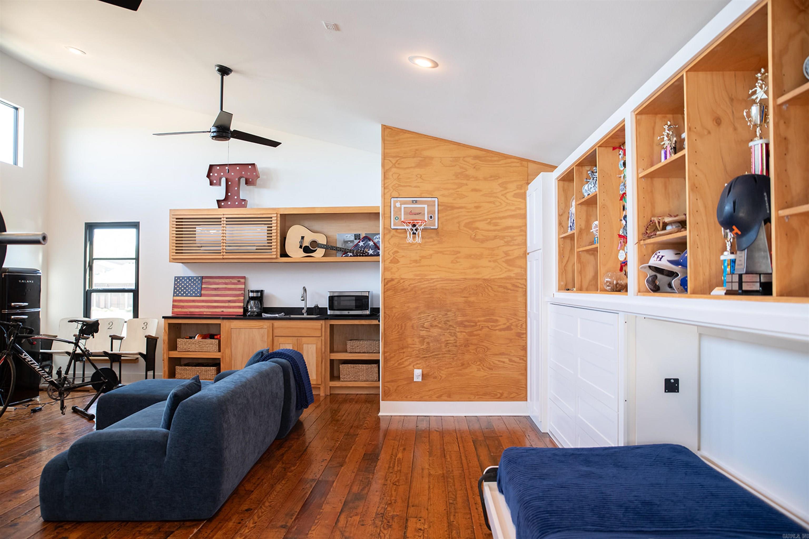 2759  Carl Stuart  Conway, AR
