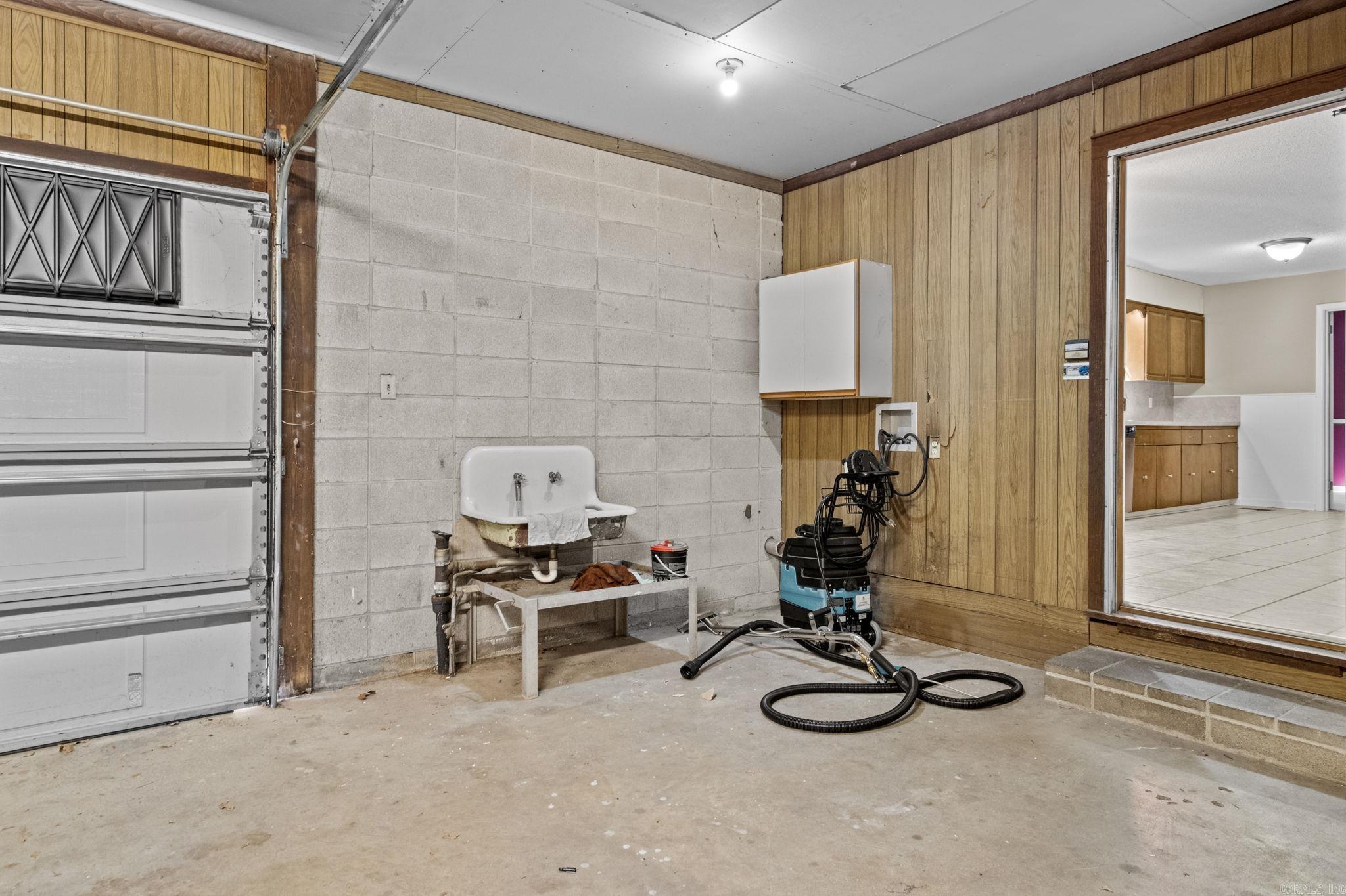 7000  Comanche  North Little Rock, AR