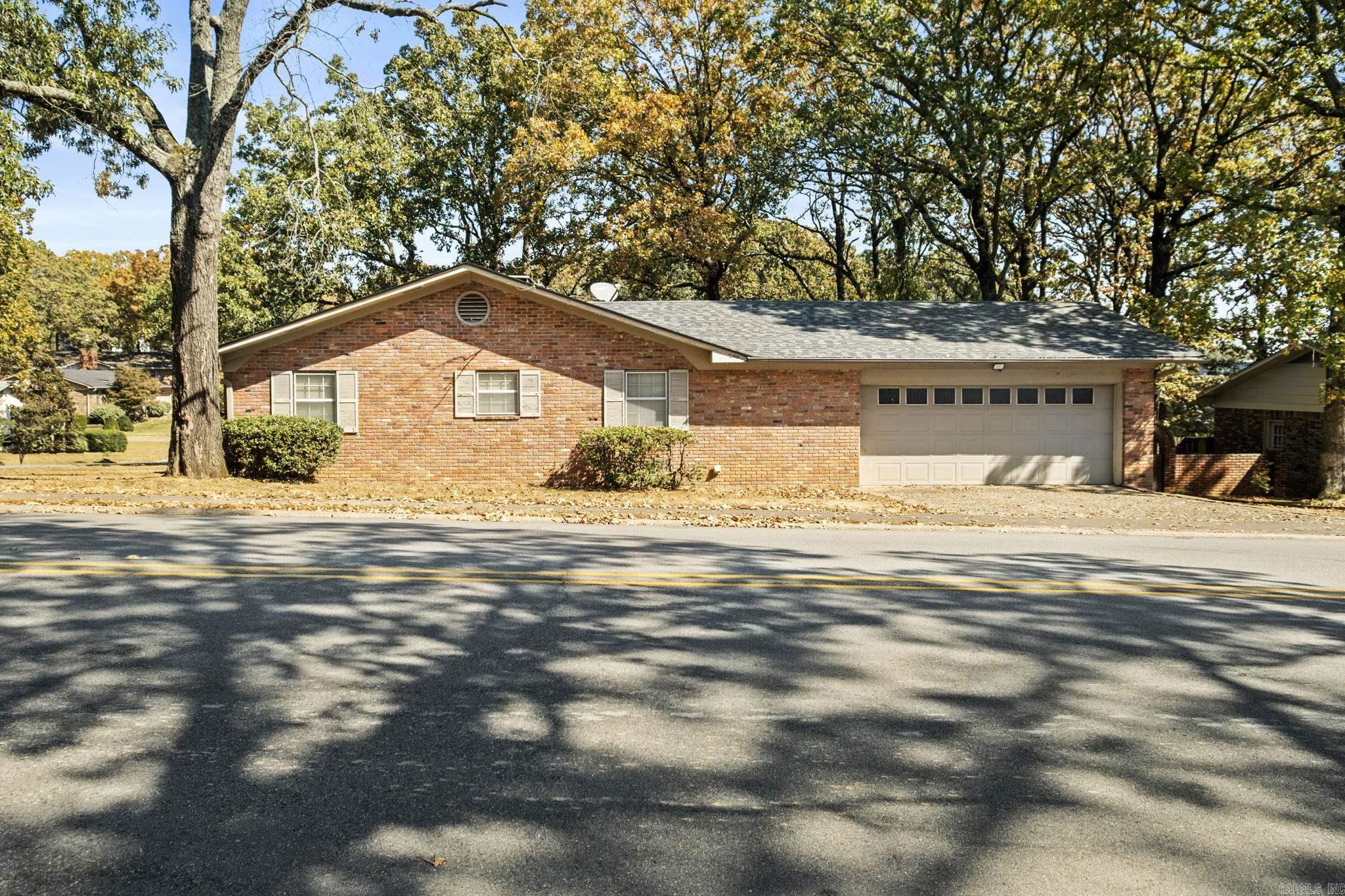 7000  Comanche  North Little Rock, AR