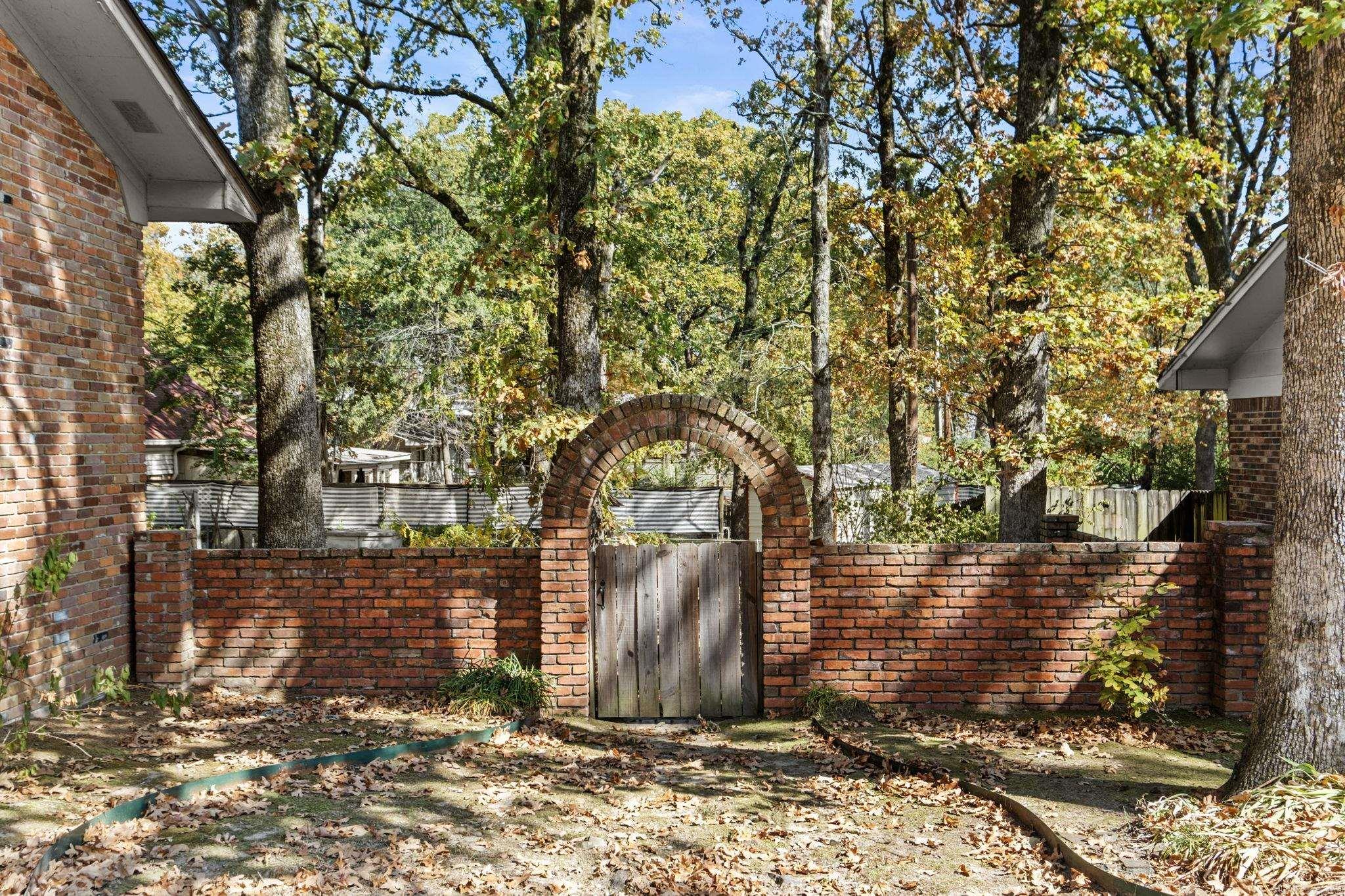 7000  Comanche  North Little Rock, AR