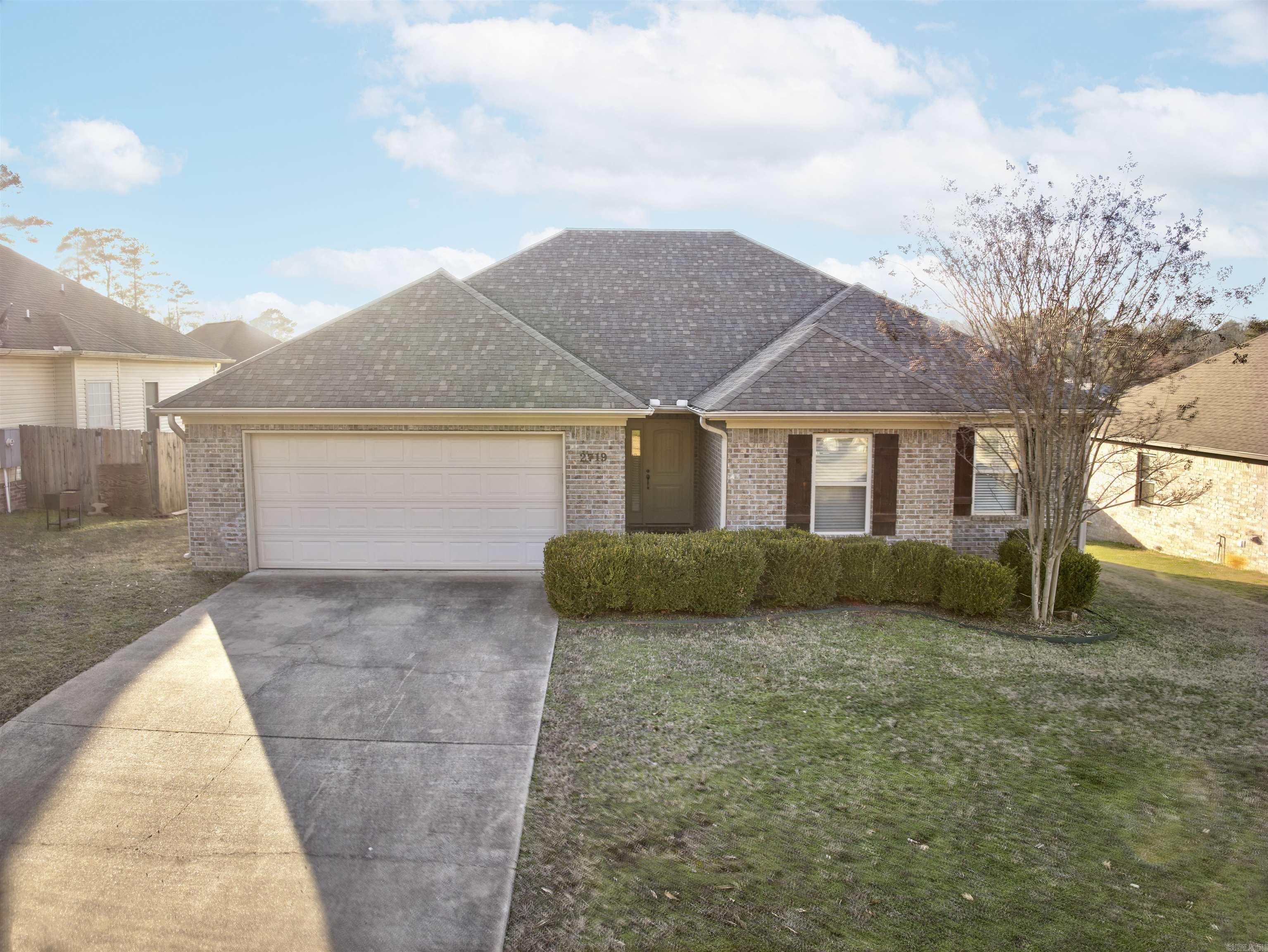2719 Finley Loop