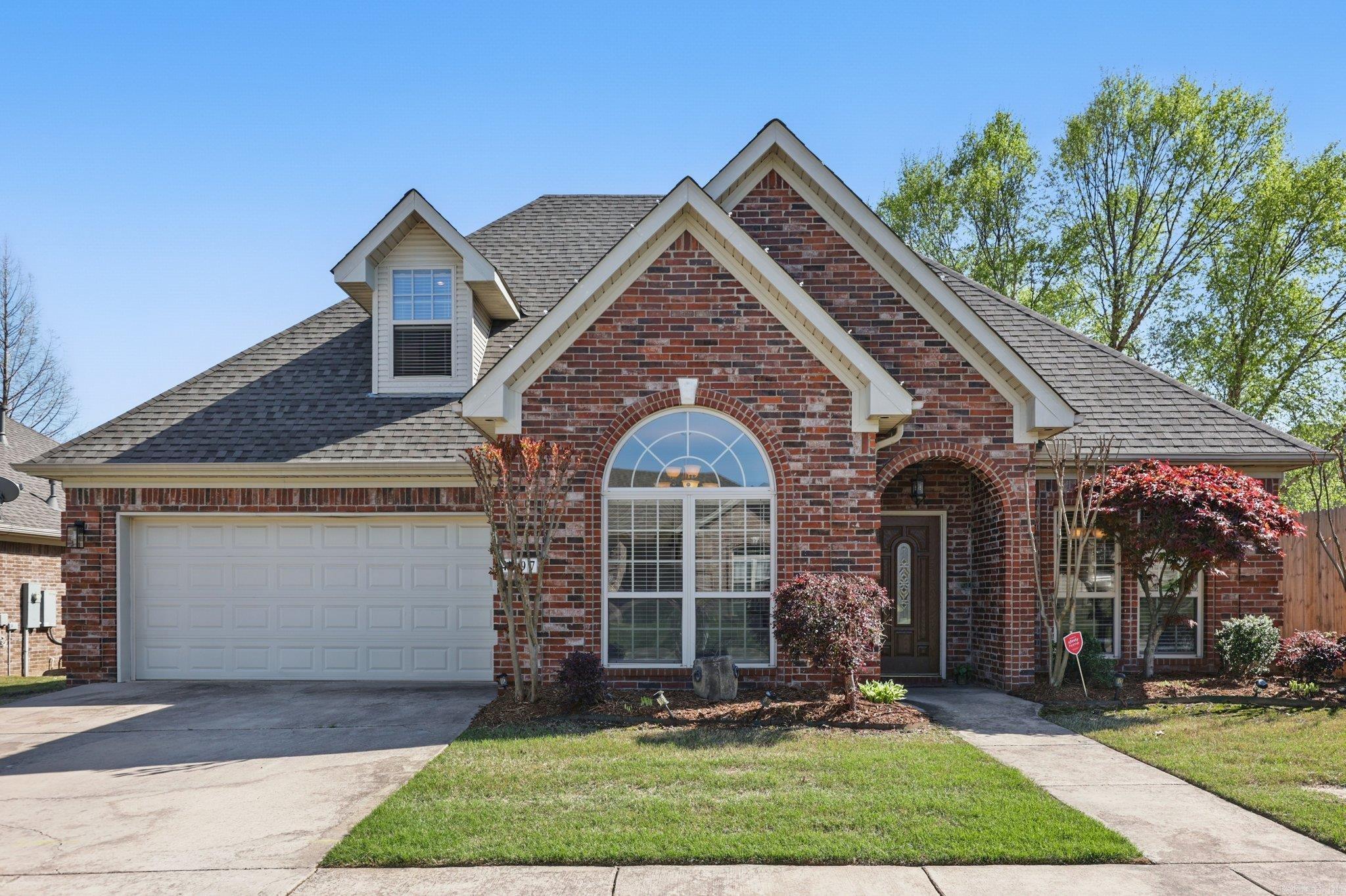 4297 Heritage Oak Drive Benton, AR 72019