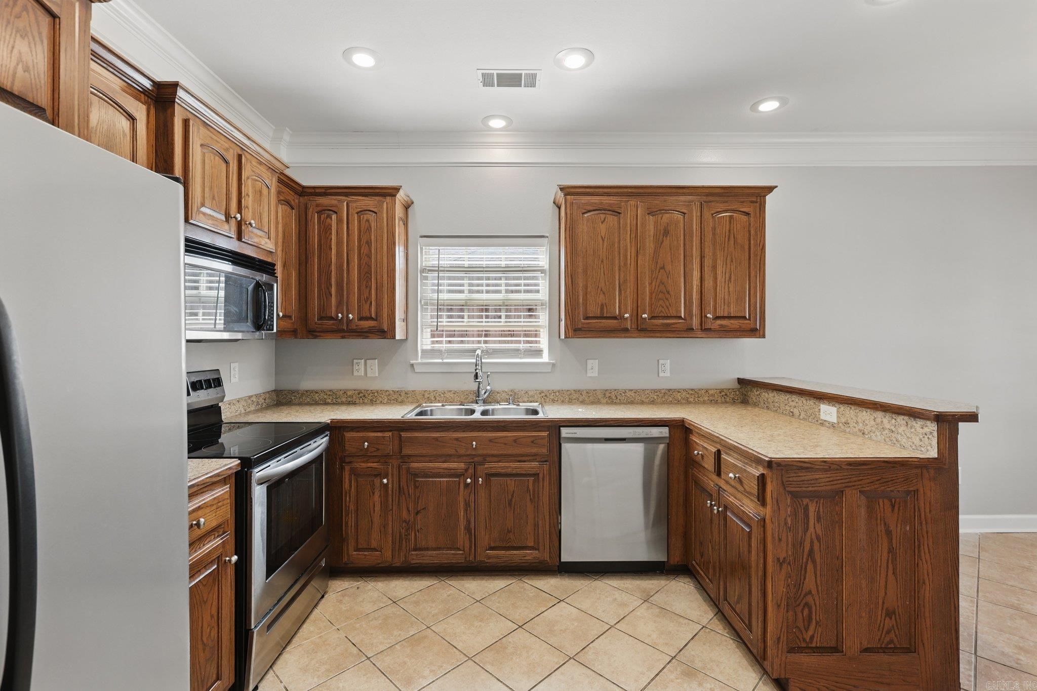 4297 Heritage Oak Drive Benton, AR 72019