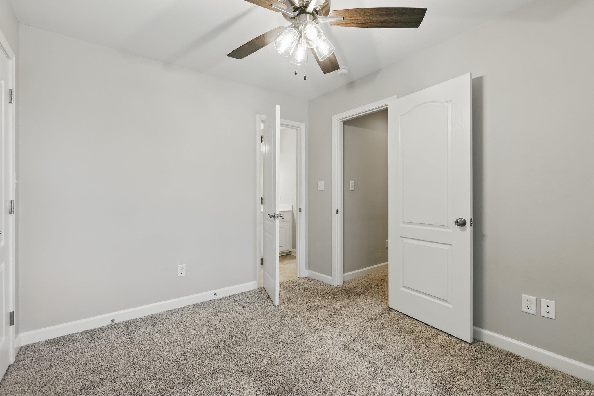 4297 Heritage Oak Drive Benton, AR 72019