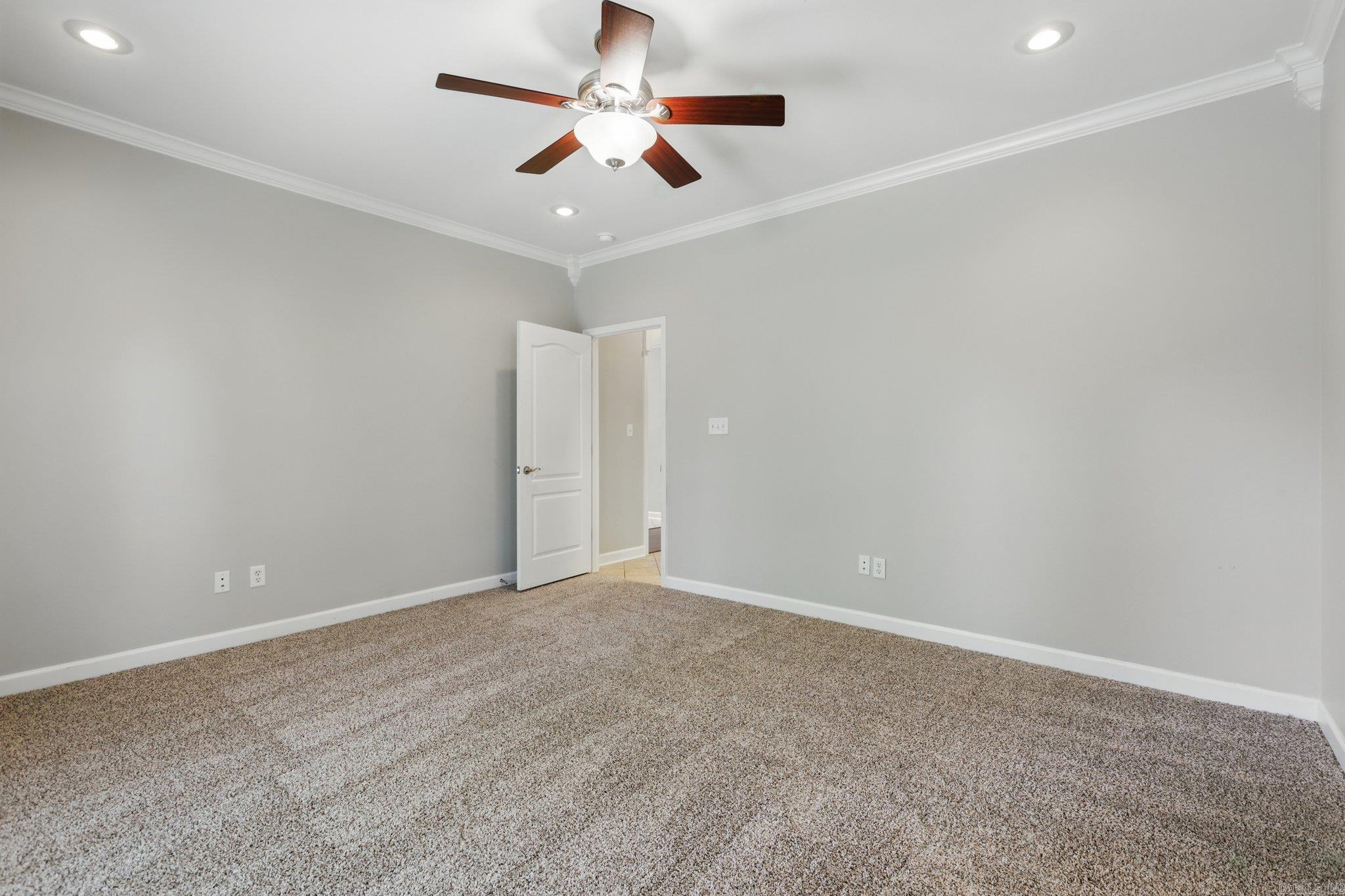 4297 Heritage Oak Drive Benton, AR 72019