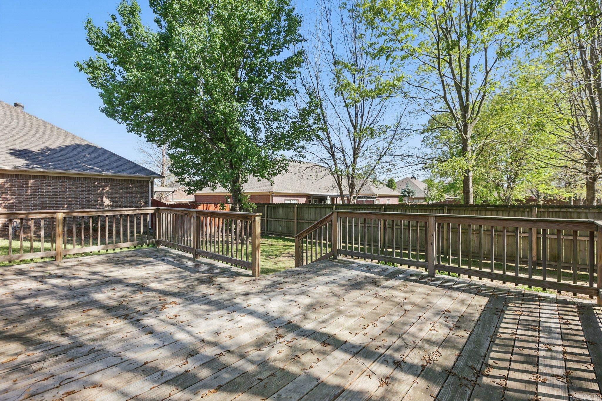 4297 Heritage Oak Drive Benton, AR 72019
