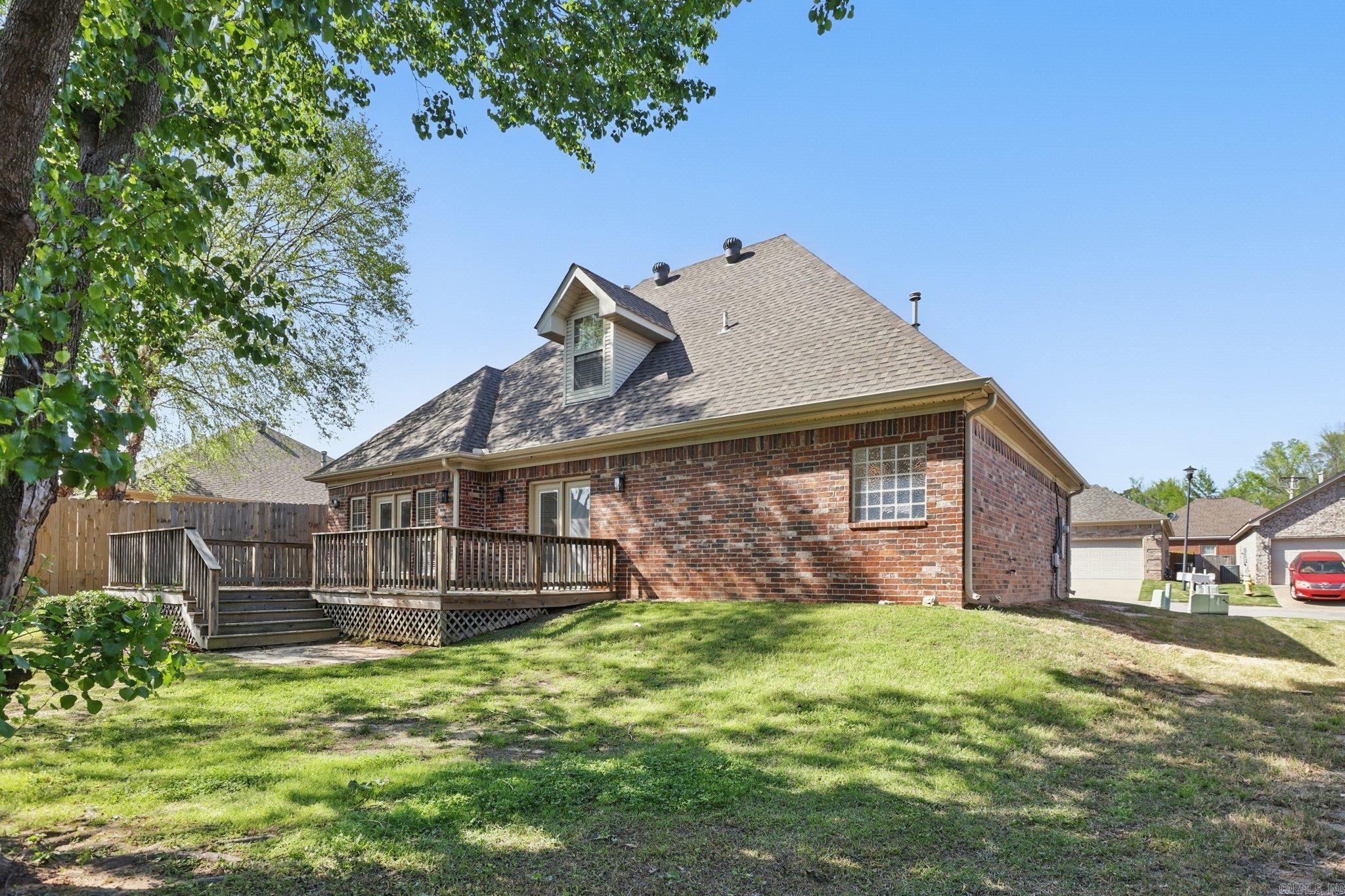 4297 Heritage Oak Drive Benton, AR 72019