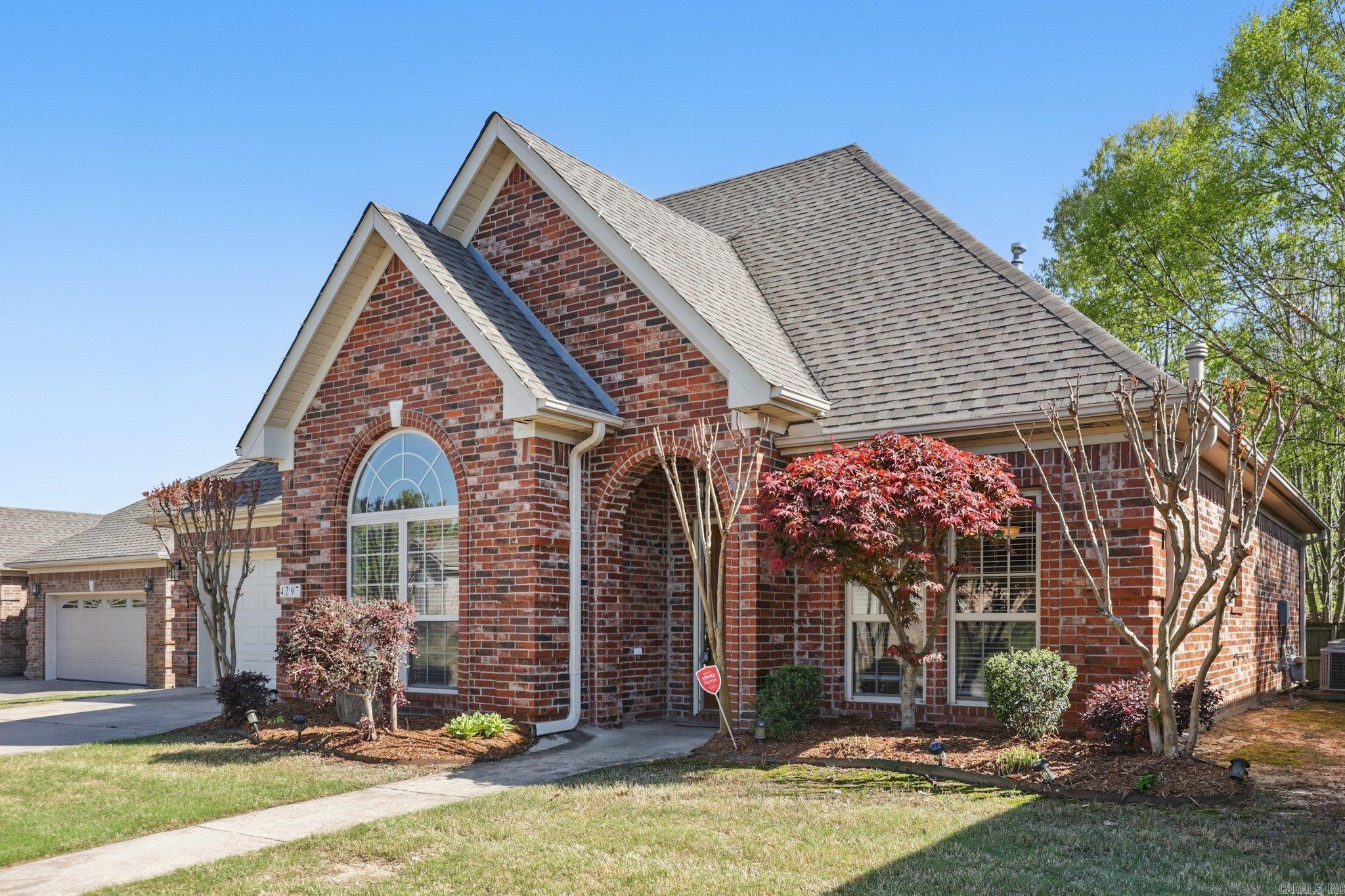 4297 Heritage Oak Drive Benton, AR 72019