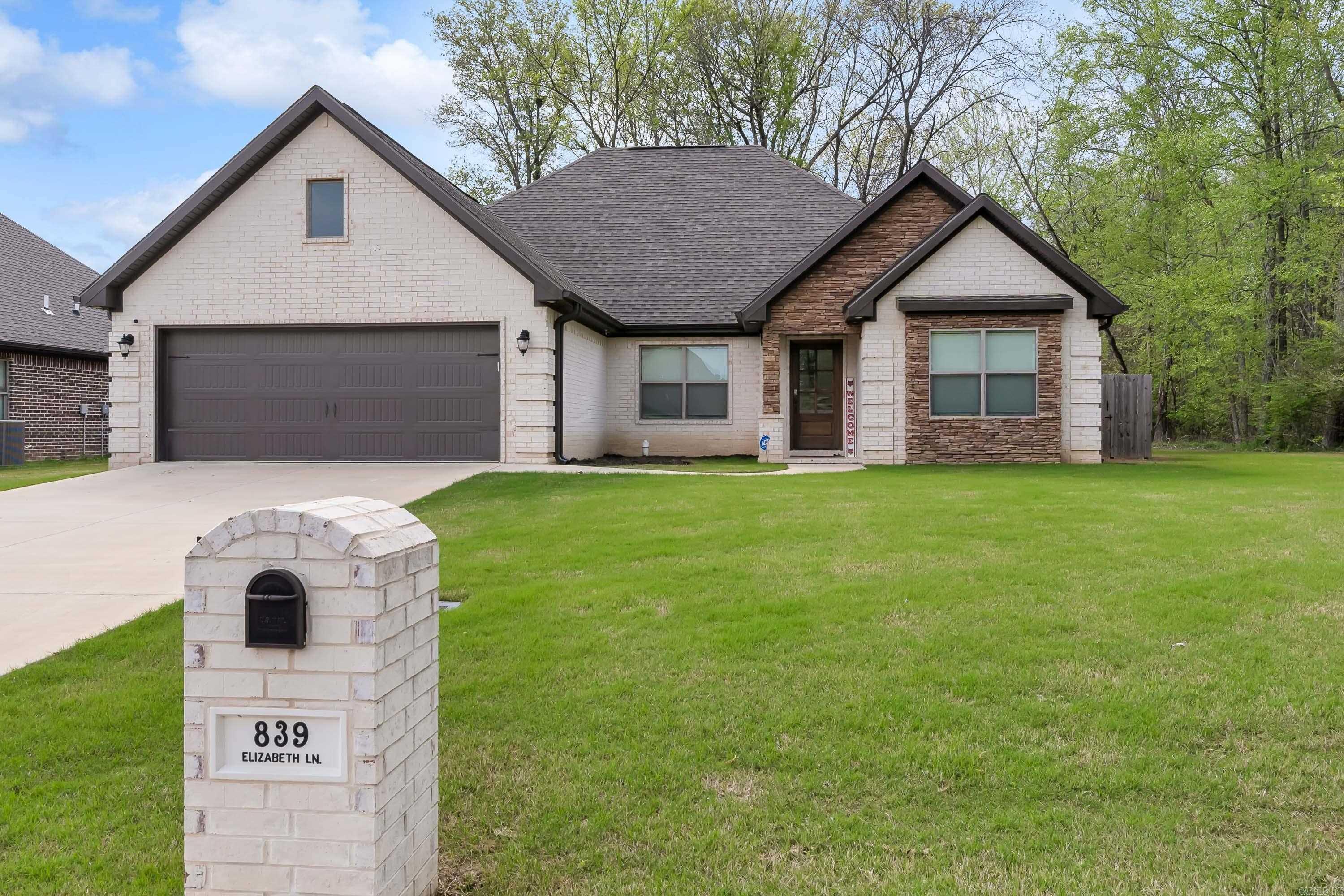 839 Elizabeth Lane Jonesboro, AR 72405