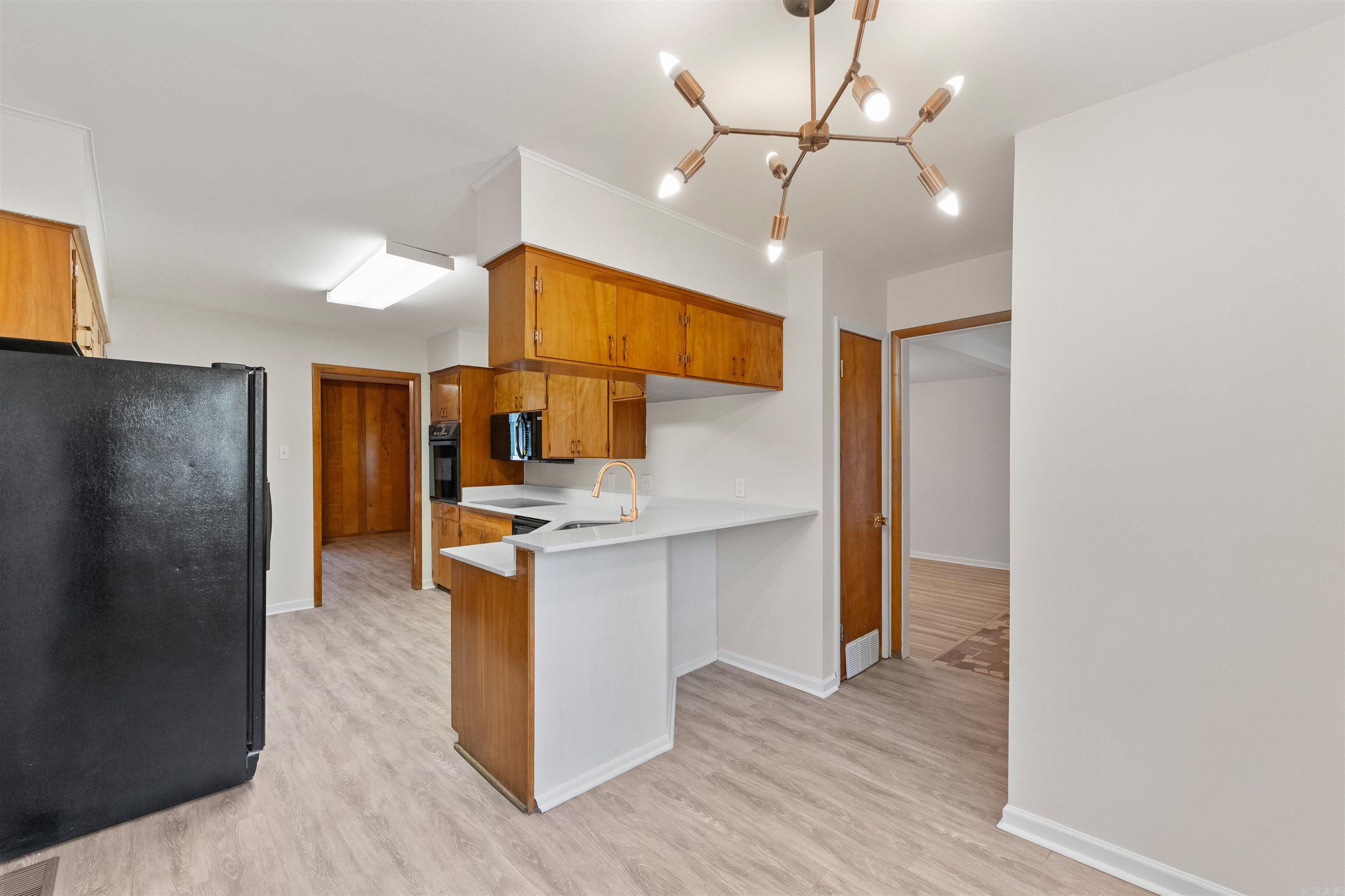 1214 HUGHES Little Rock, AR 72207