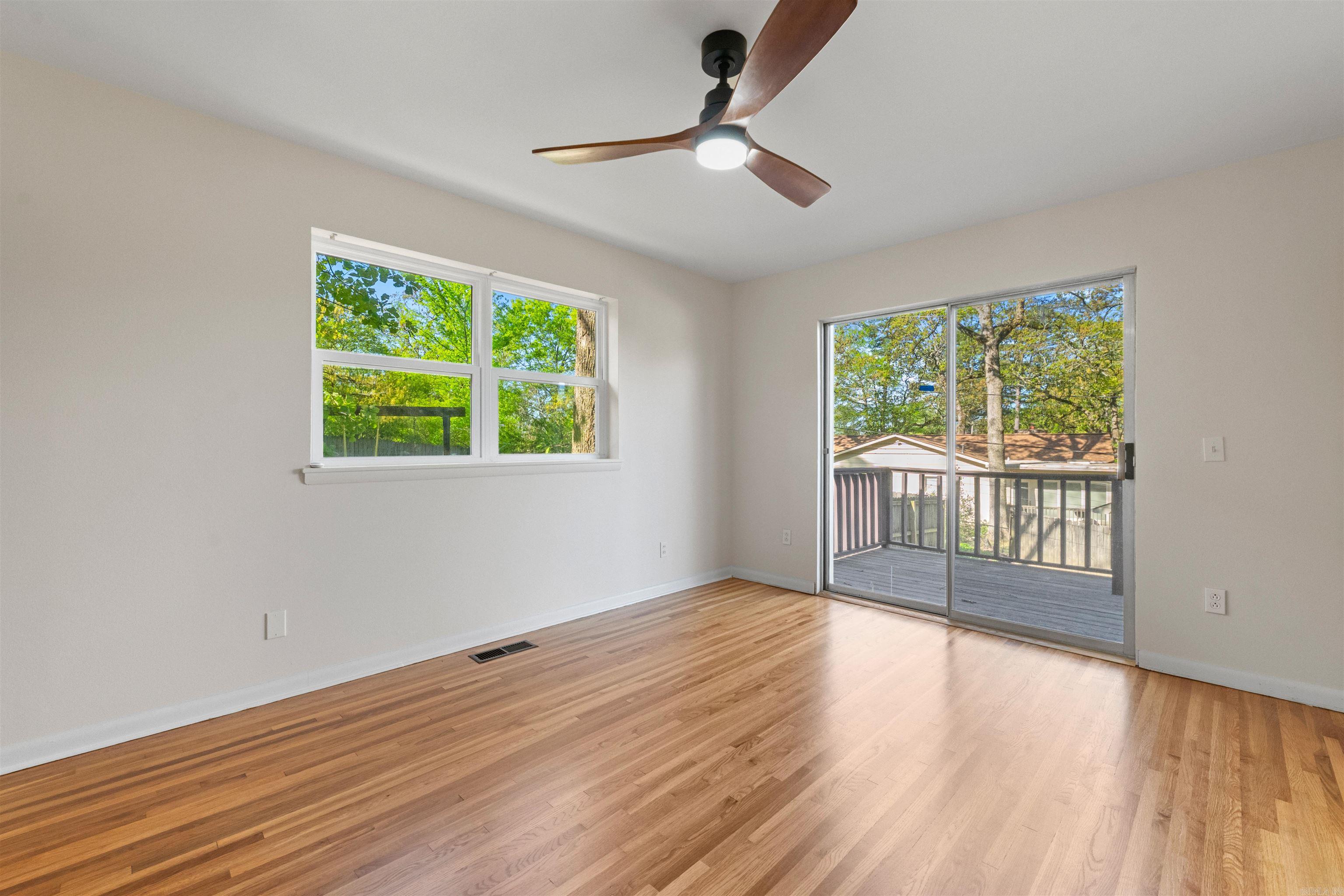 1214 HUGHES Little Rock, AR 72207