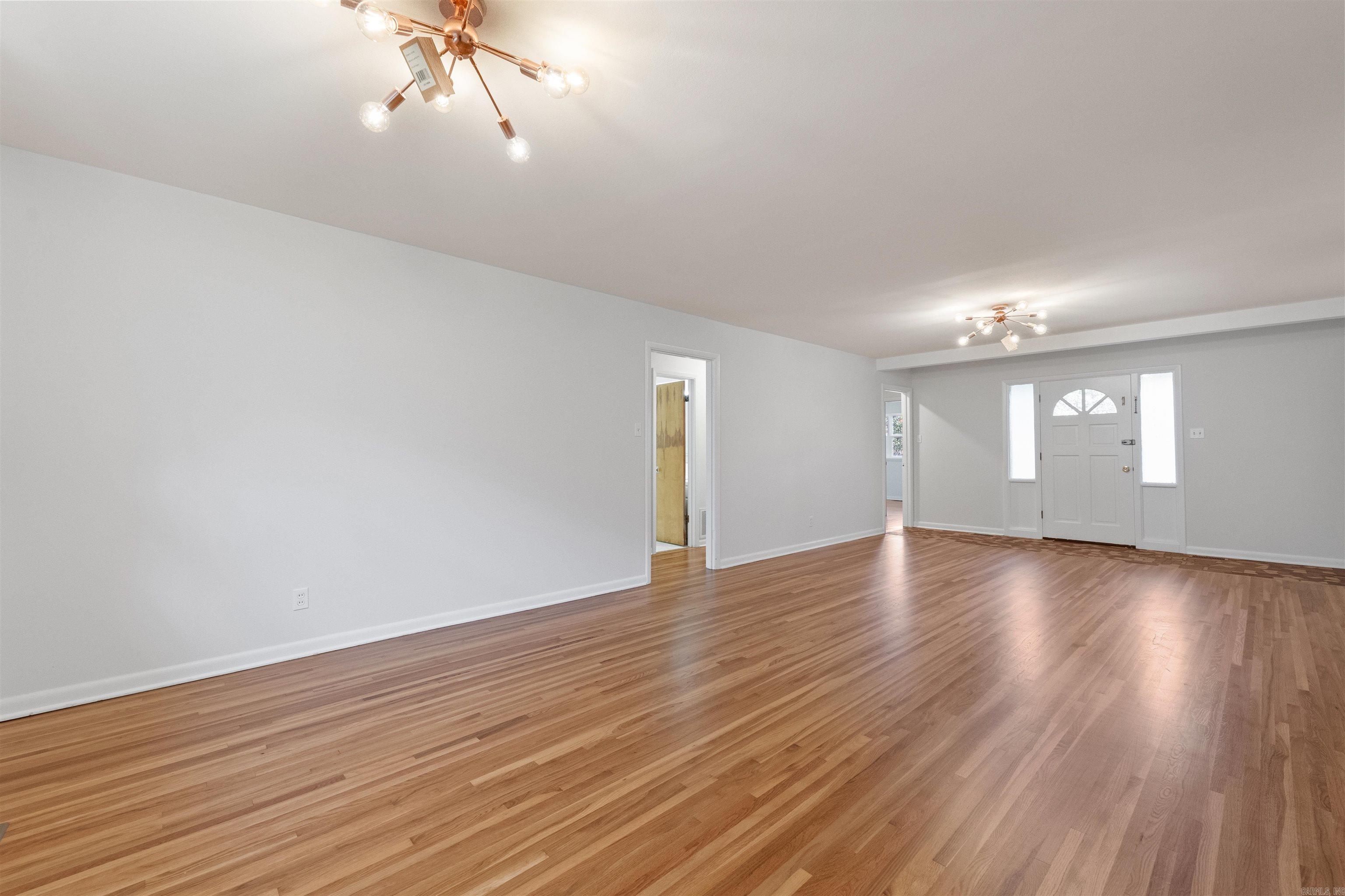 1214 HUGHES Little Rock, AR 72207