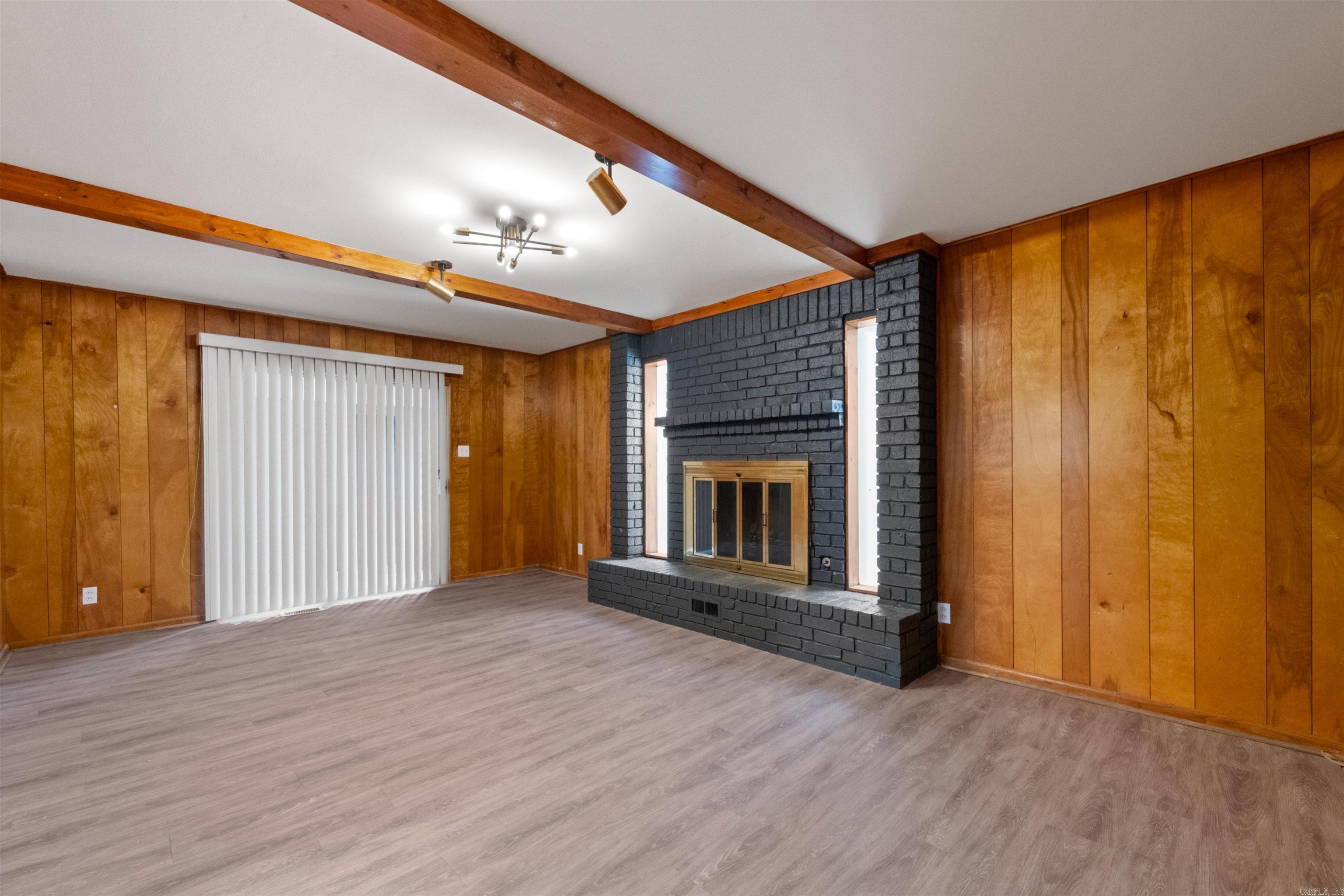 1214 HUGHES Little Rock, AR 72207