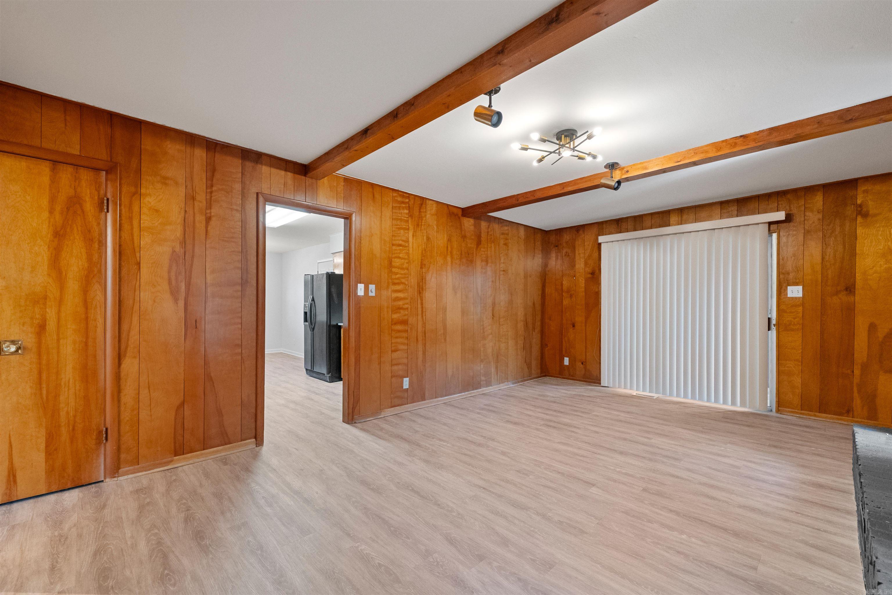 1214 HUGHES Little Rock, AR 72207