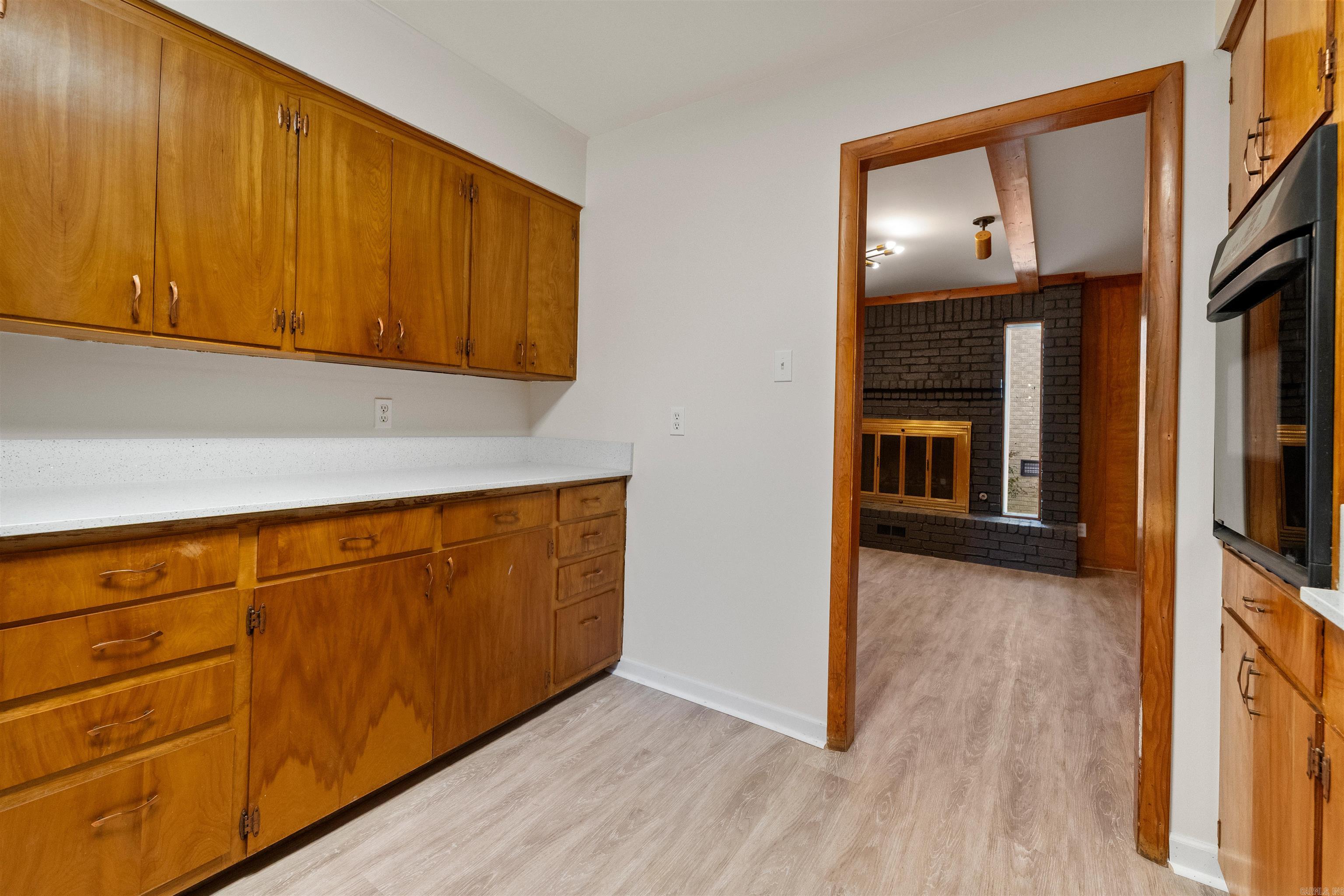 1214 HUGHES Little Rock, AR 72207