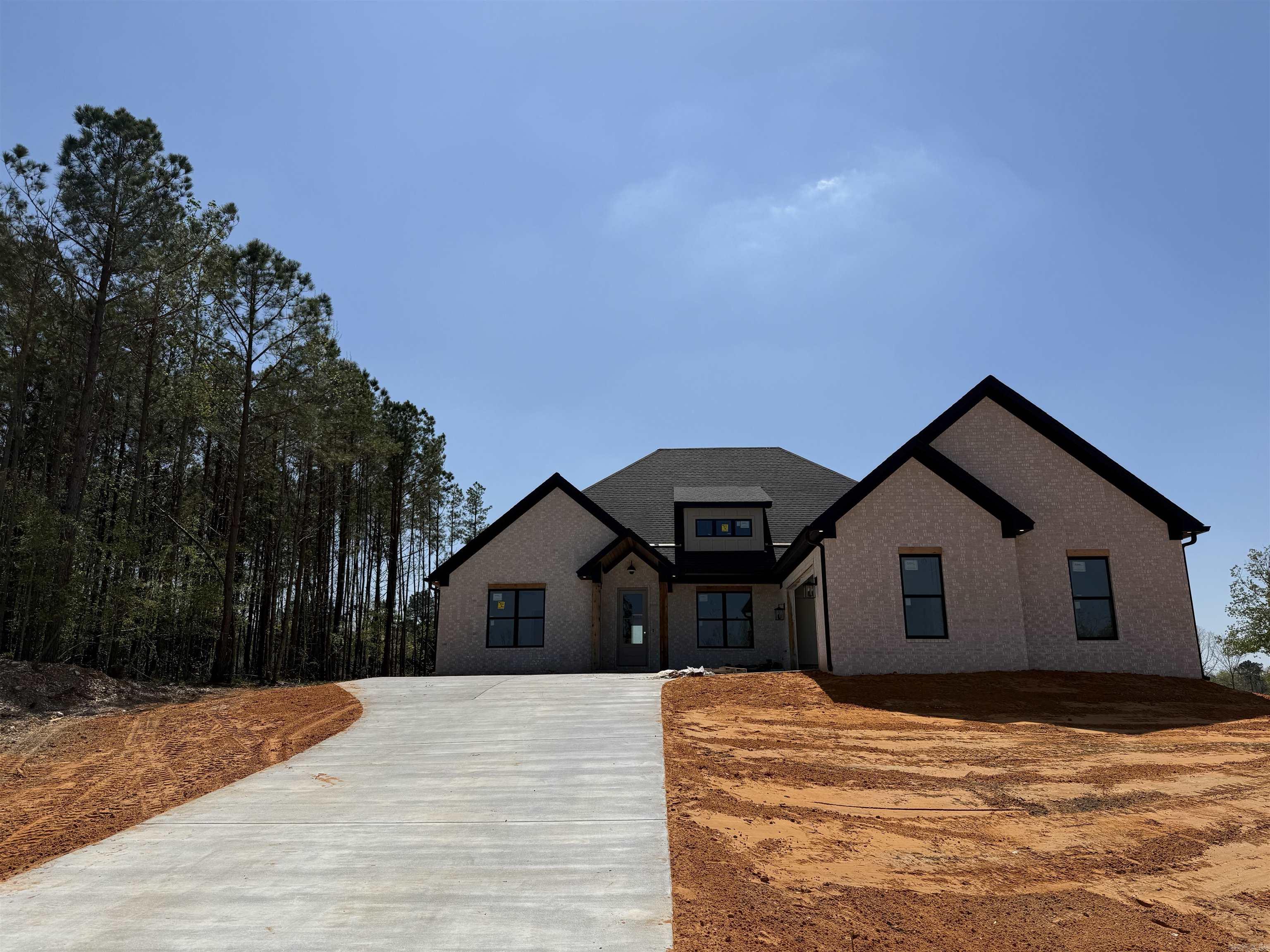 216  Middleton Place  Benton, AR