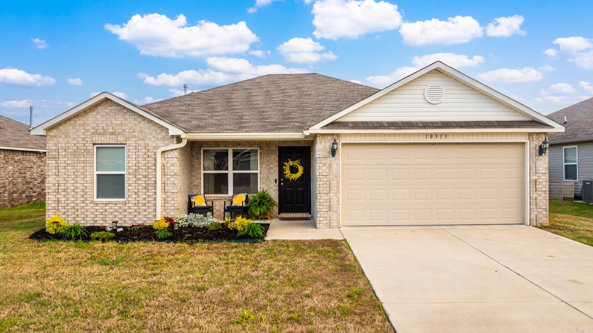 10313  Brandi Kay  North Little Rock, AR