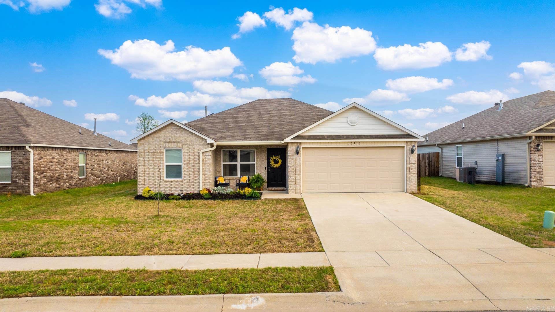 10313  Brandi Kay  North Little Rock, AR