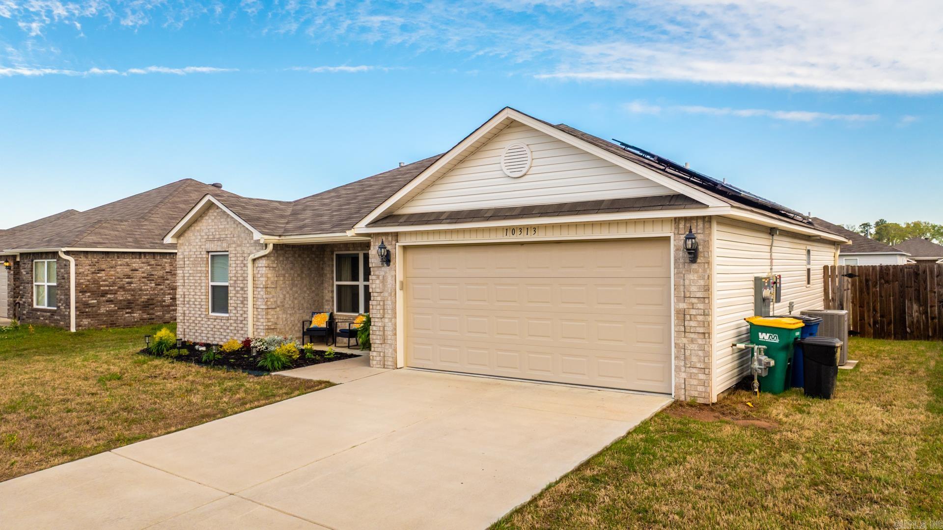 10313  Brandi Kay  North Little Rock, AR