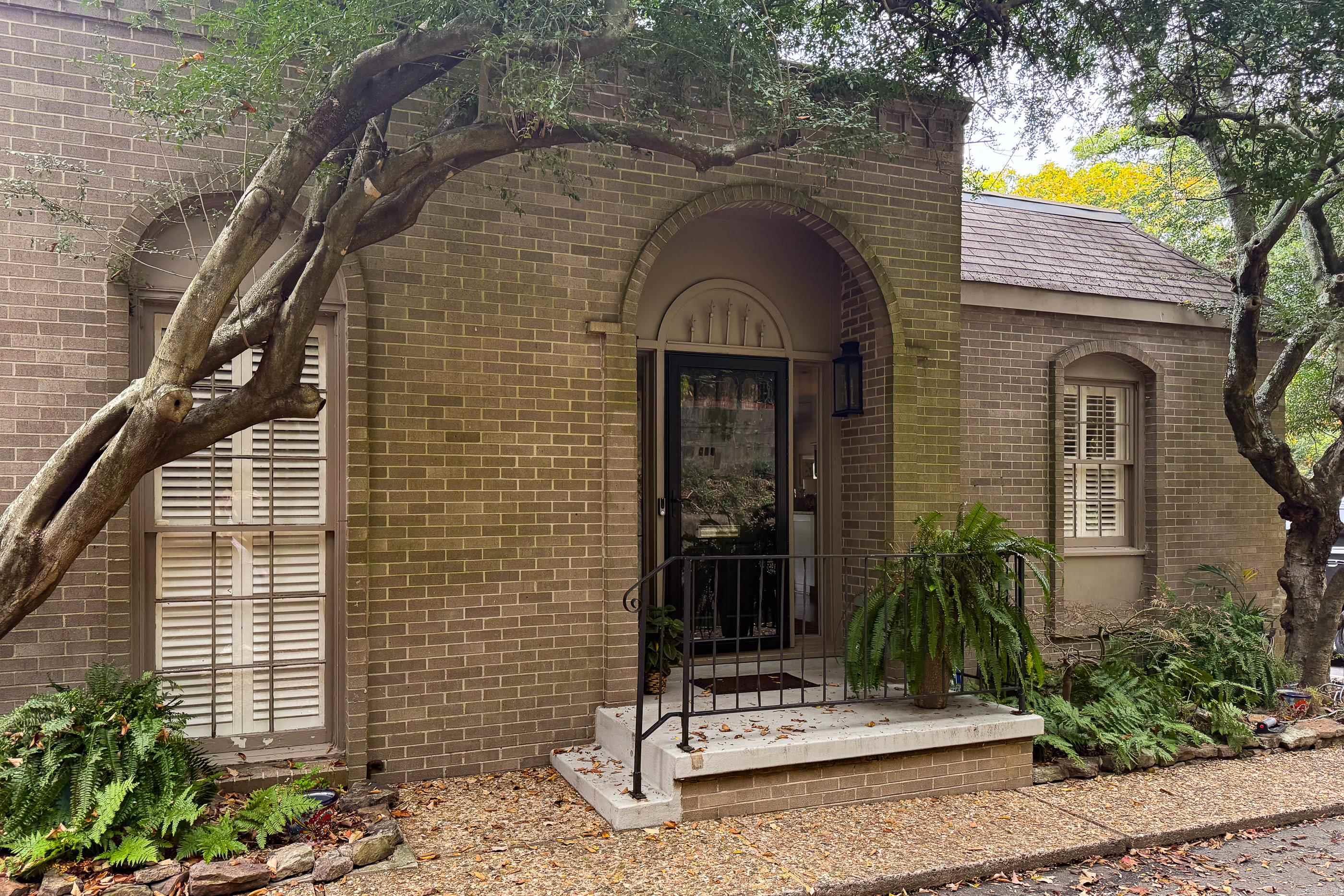3901  Cedar Hill  Little Rock, AR