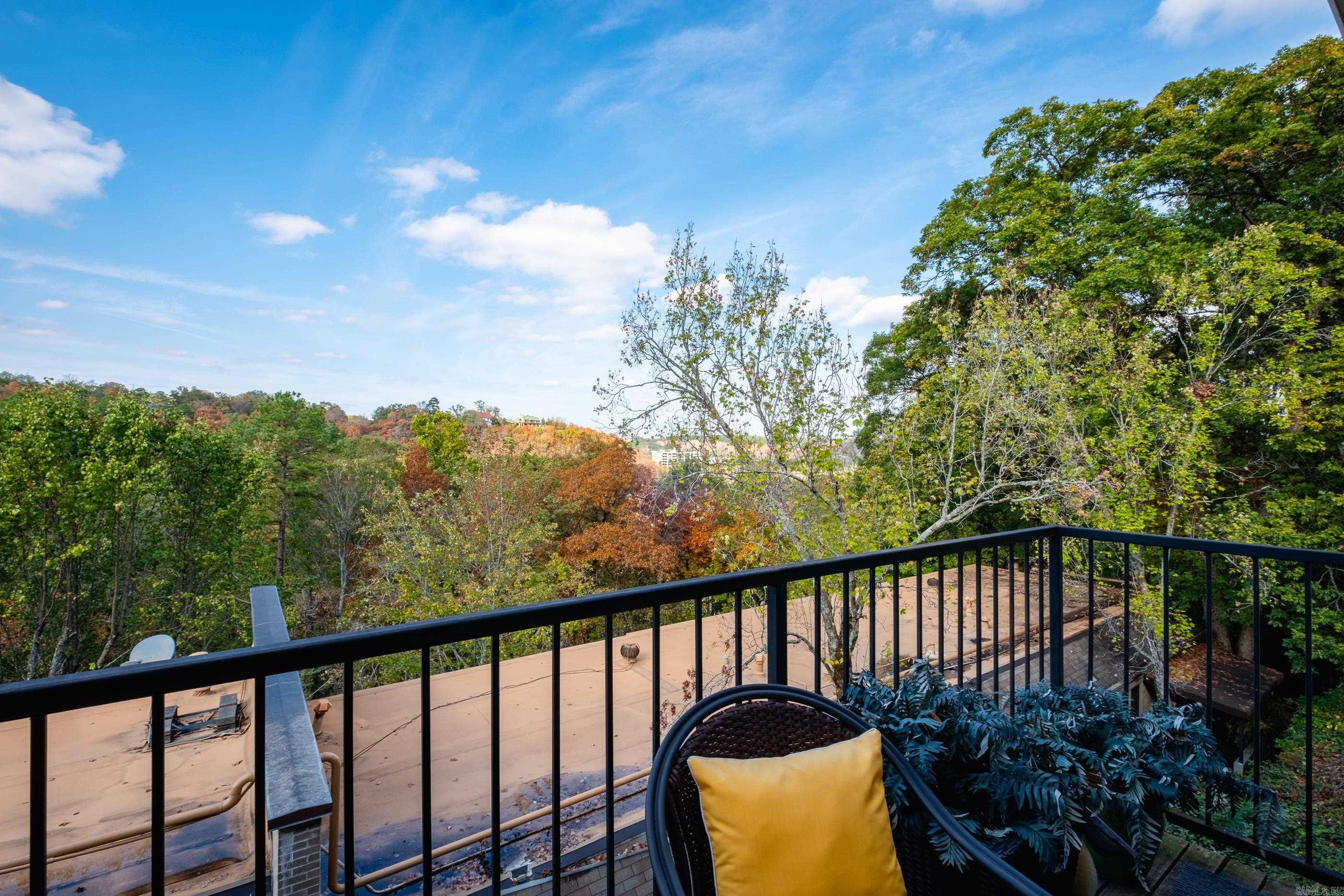 3901  Cedar Hill  Little Rock, AR