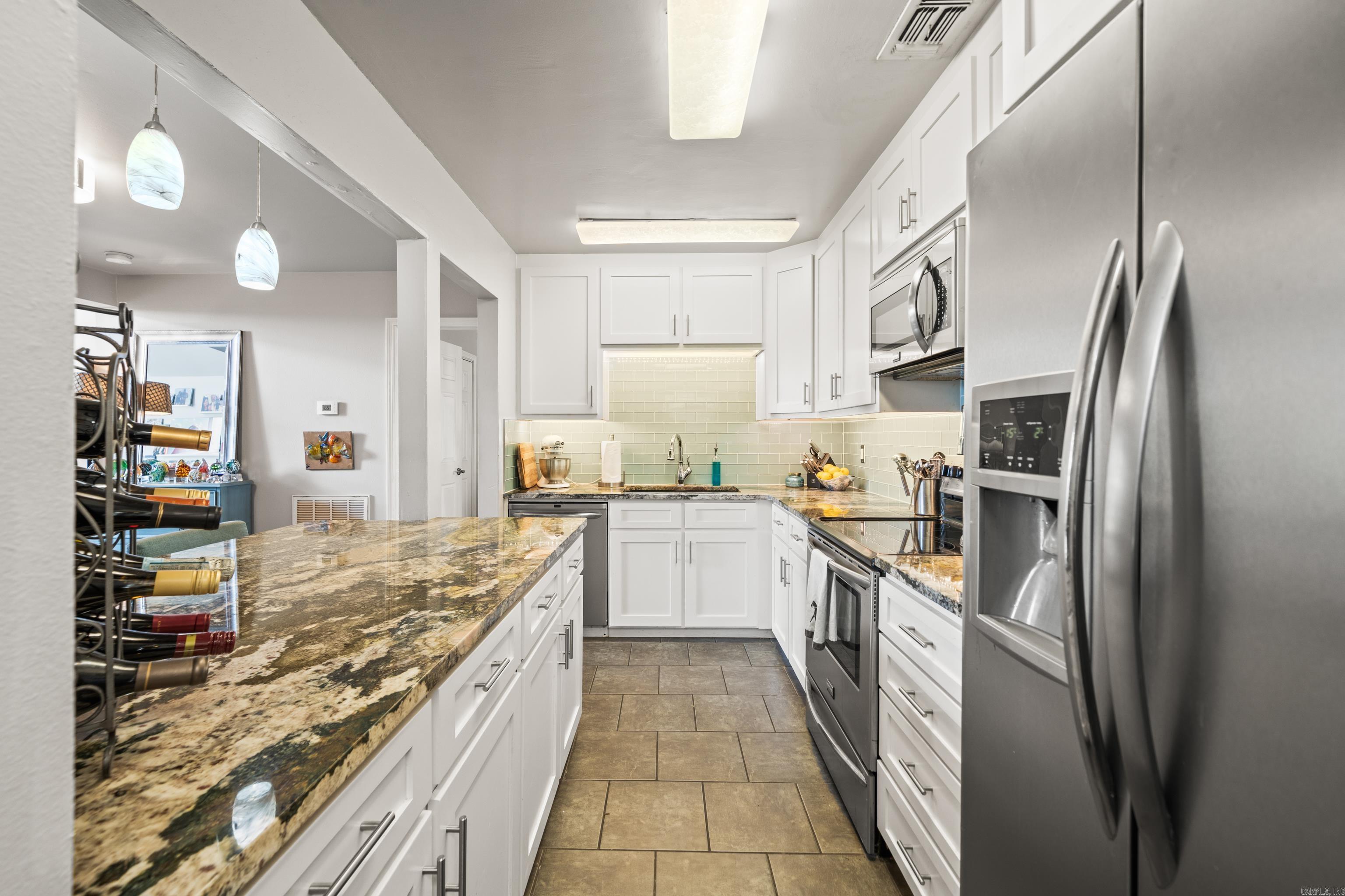 220 Sunset Bay  Hot Springs, AR