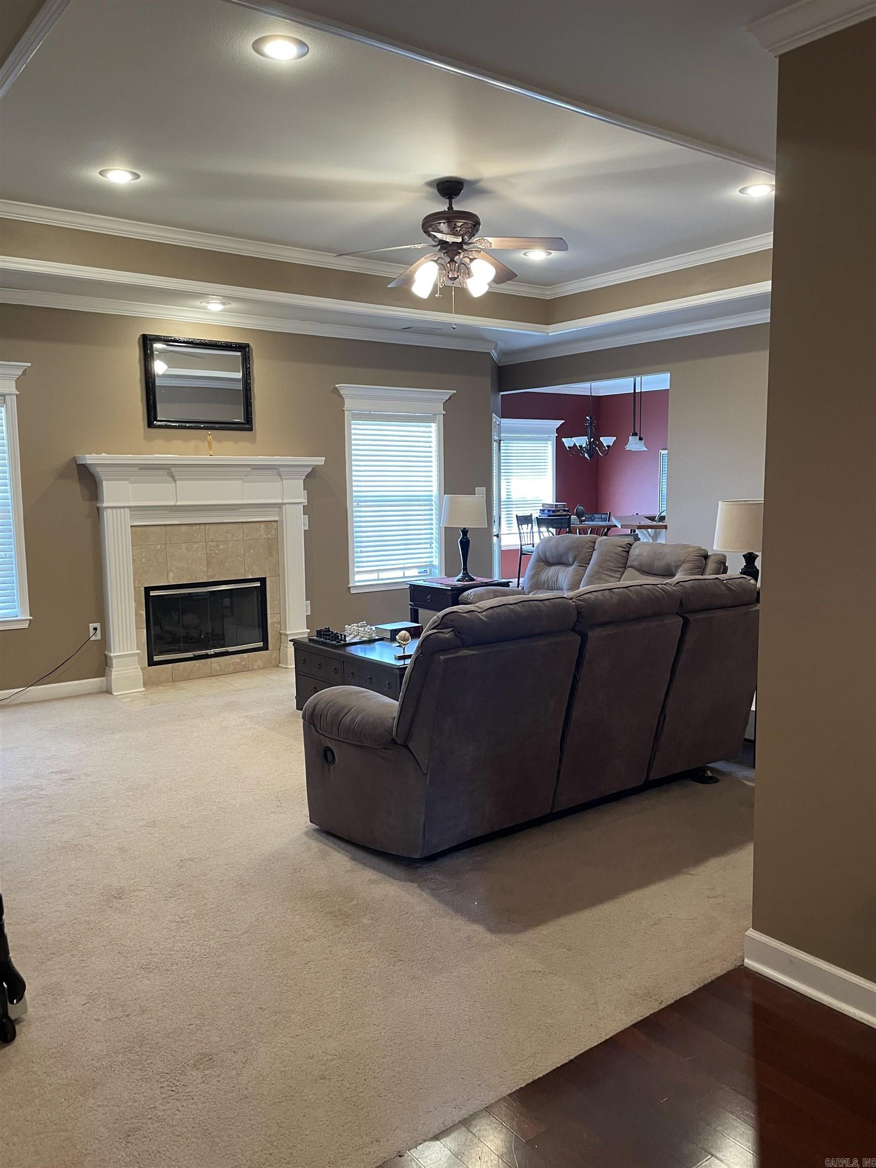 609  Earle  Benton, AR