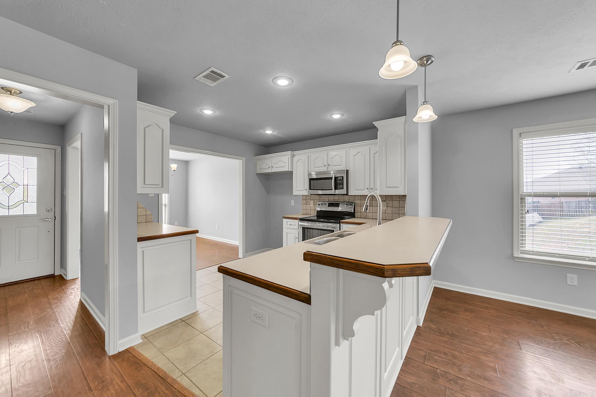 16  Savannah  Cabot, AR