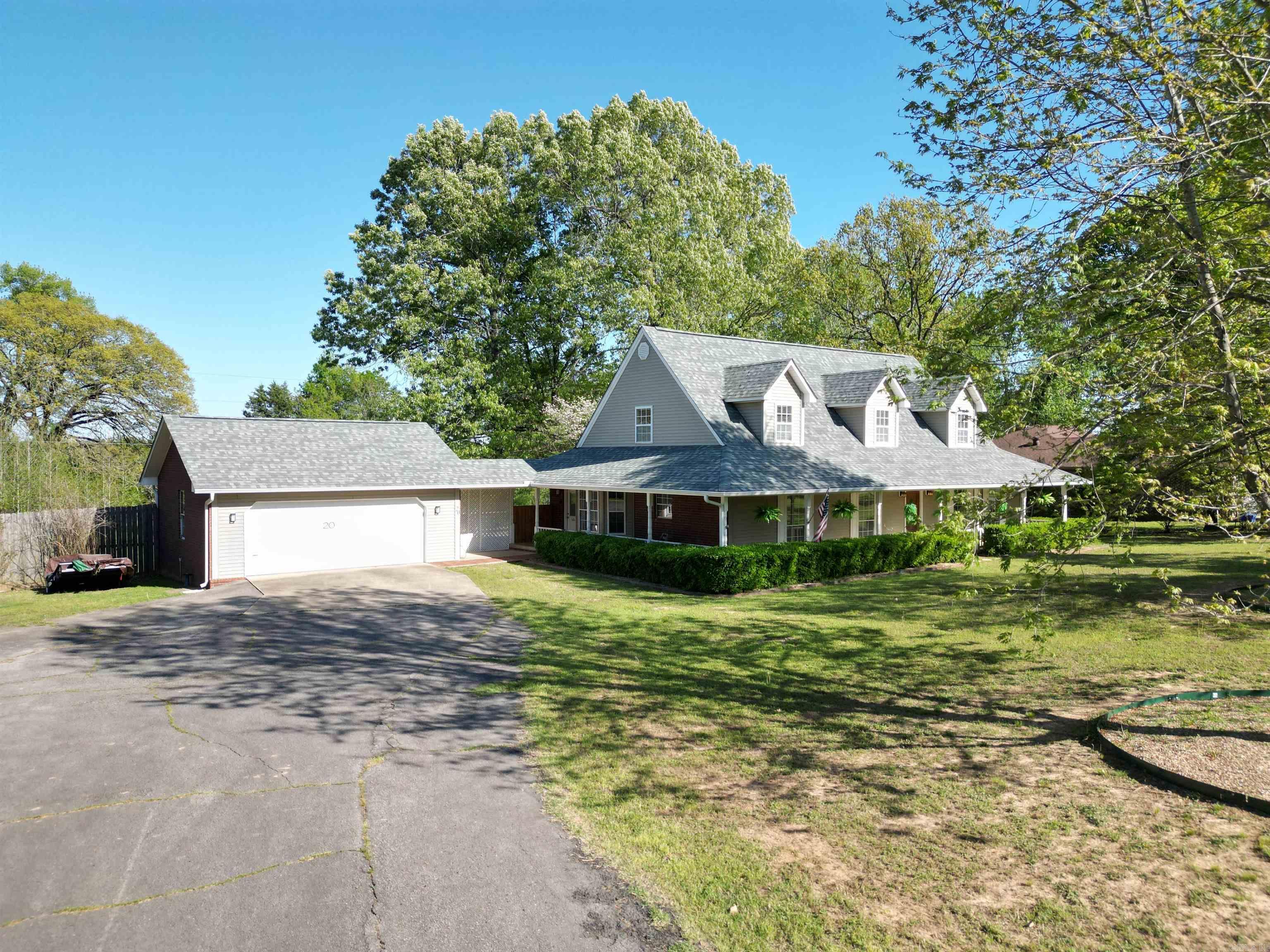 20  Mockingbird  Clarksville, AR