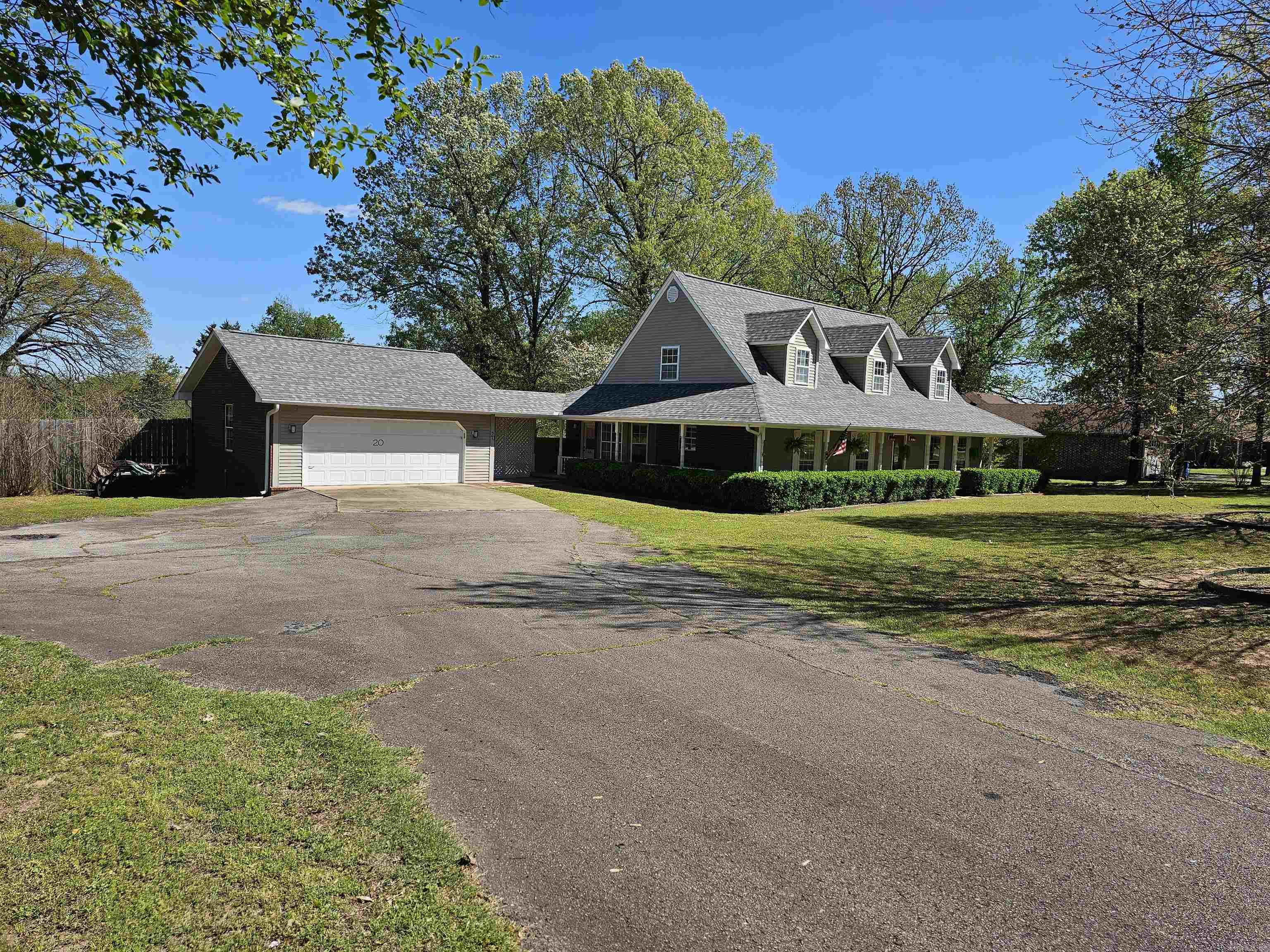 20  Mockingbird  Clarksville, AR