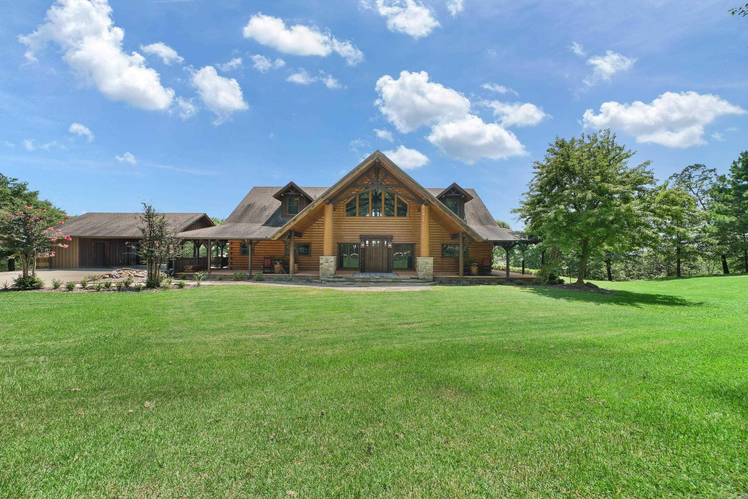 114  Mountain View  De Queen, AR